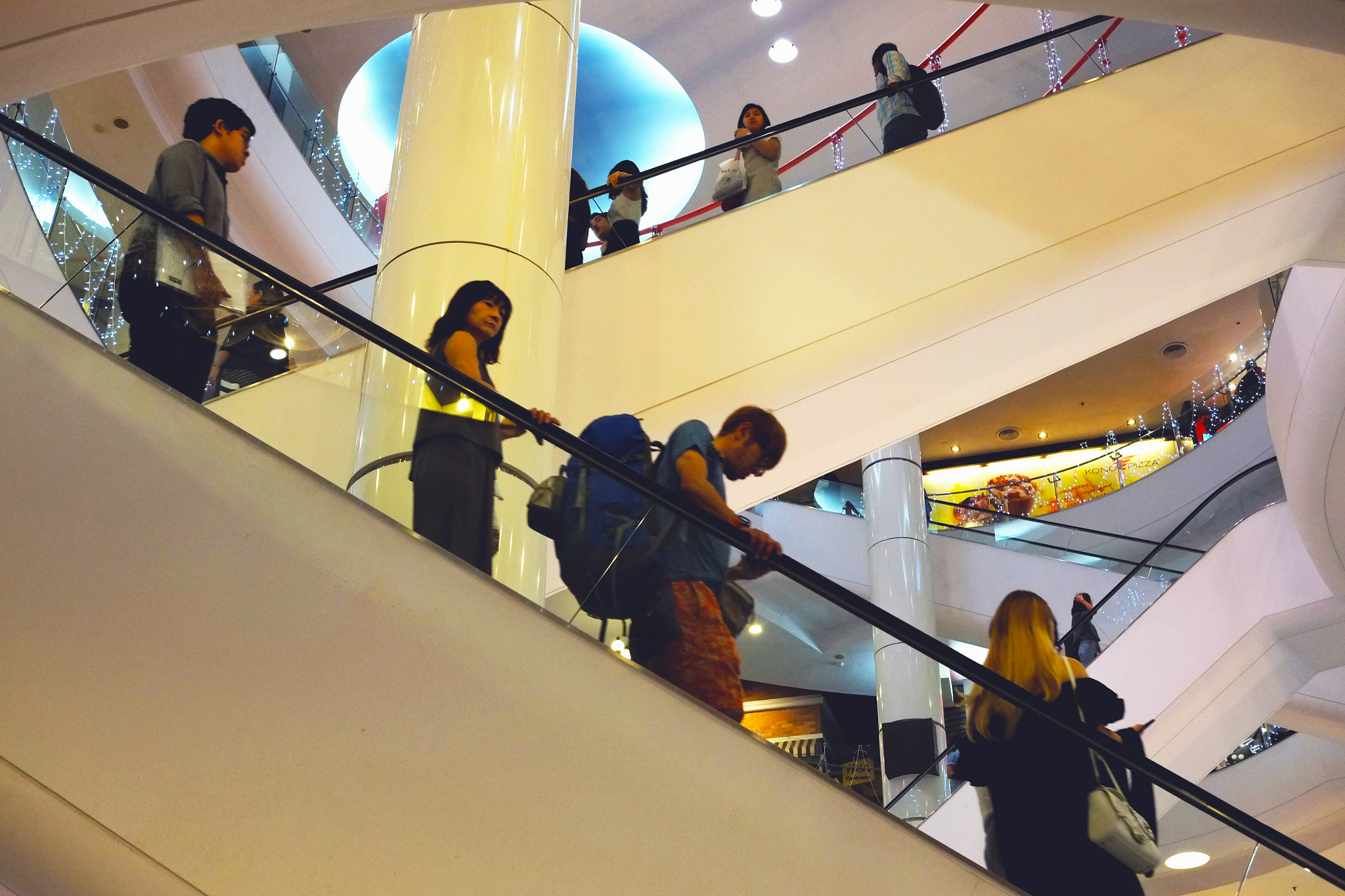 Fujifilm X-E1 sample photo. Escalators photography