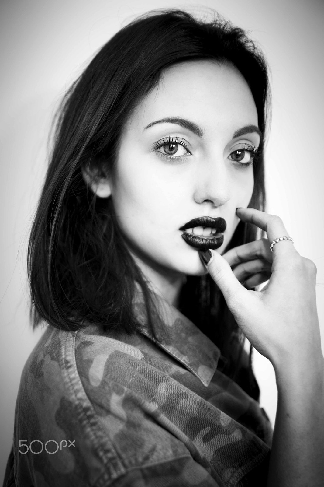 Sigma 24-70mm F2.8 EX DG HSM sample photo. Portrait in black and white photography