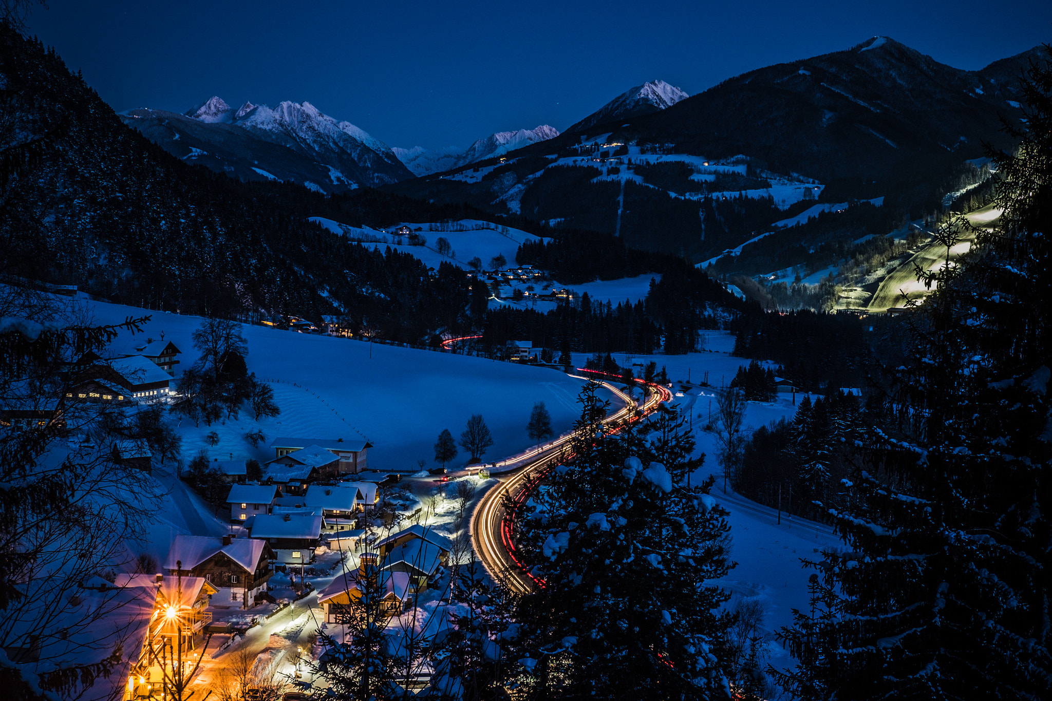 Fujifilm X-E2S + Fujifilm XF 35mm F2 R WR sample photo. Alpine night photography