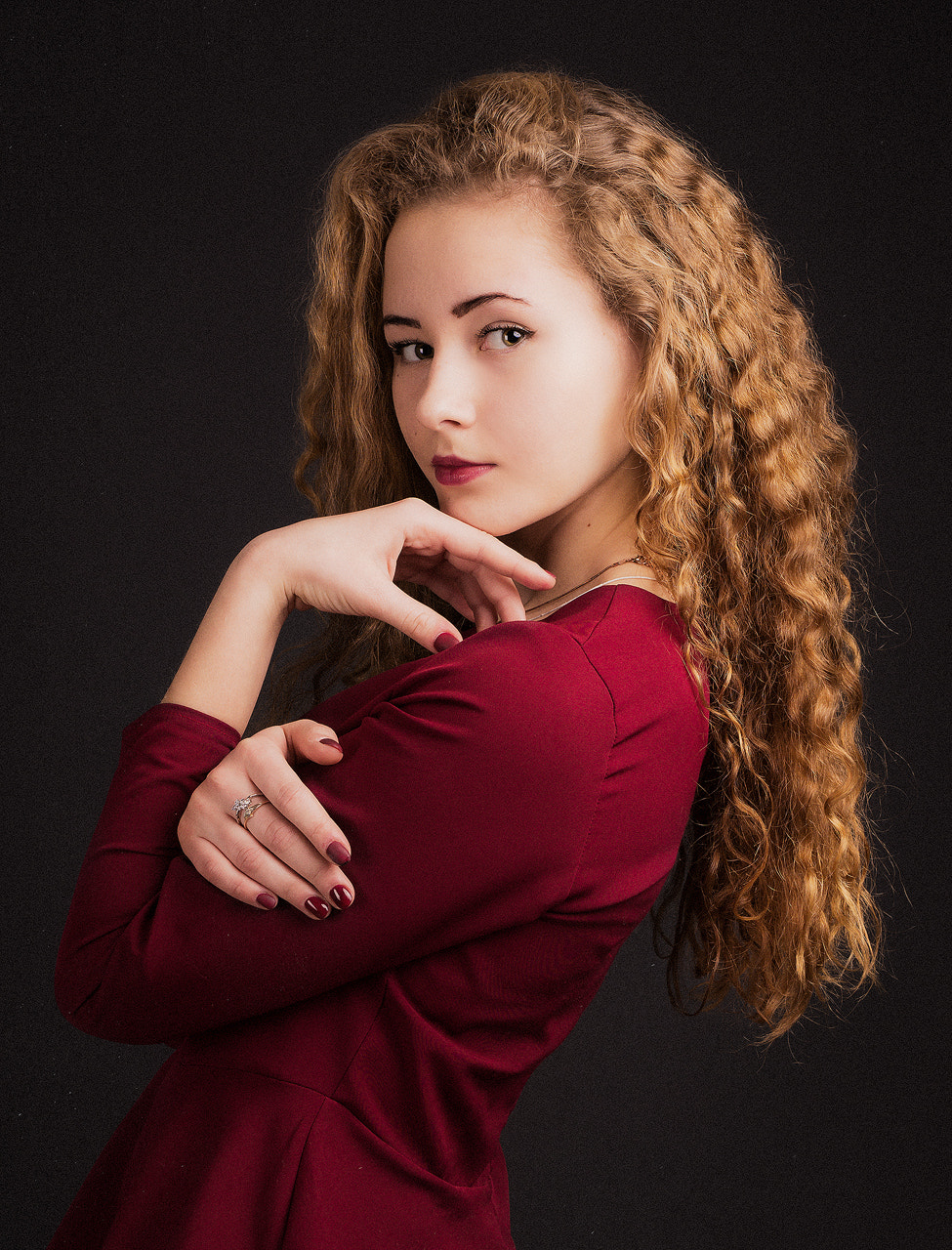 Sony DT 18-135mm F3.5-5.6 SAM sample photo. Angleina - red photography
