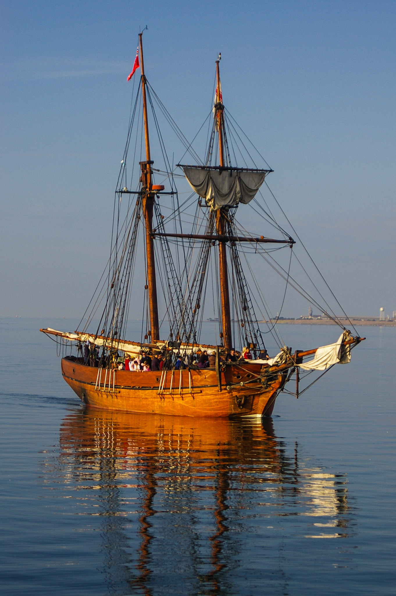 Pentax *ist DS sample photo. "the enterprize" in the calm waters of corio bay photography