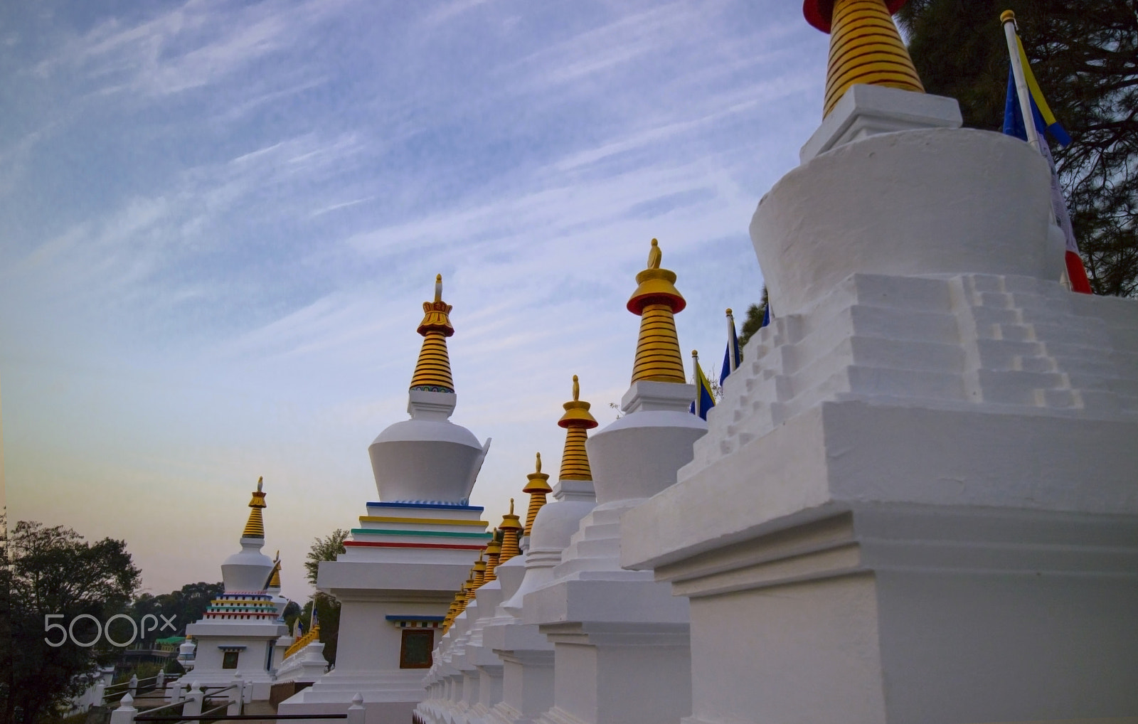 Canon EF-M 11-22mm F4-5.6 IS STM sample photo. Stupa  morning time photography