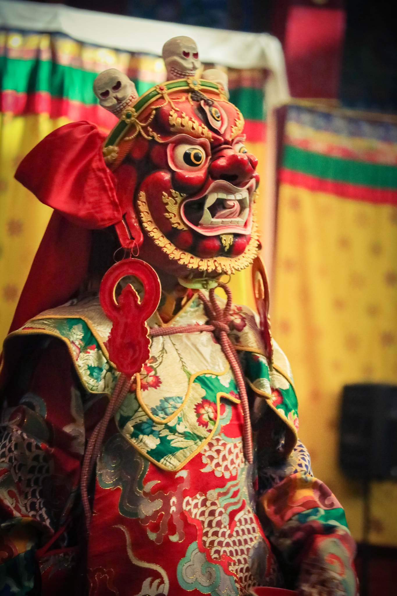 Canon EOS M3 sample photo. Lama dance photography