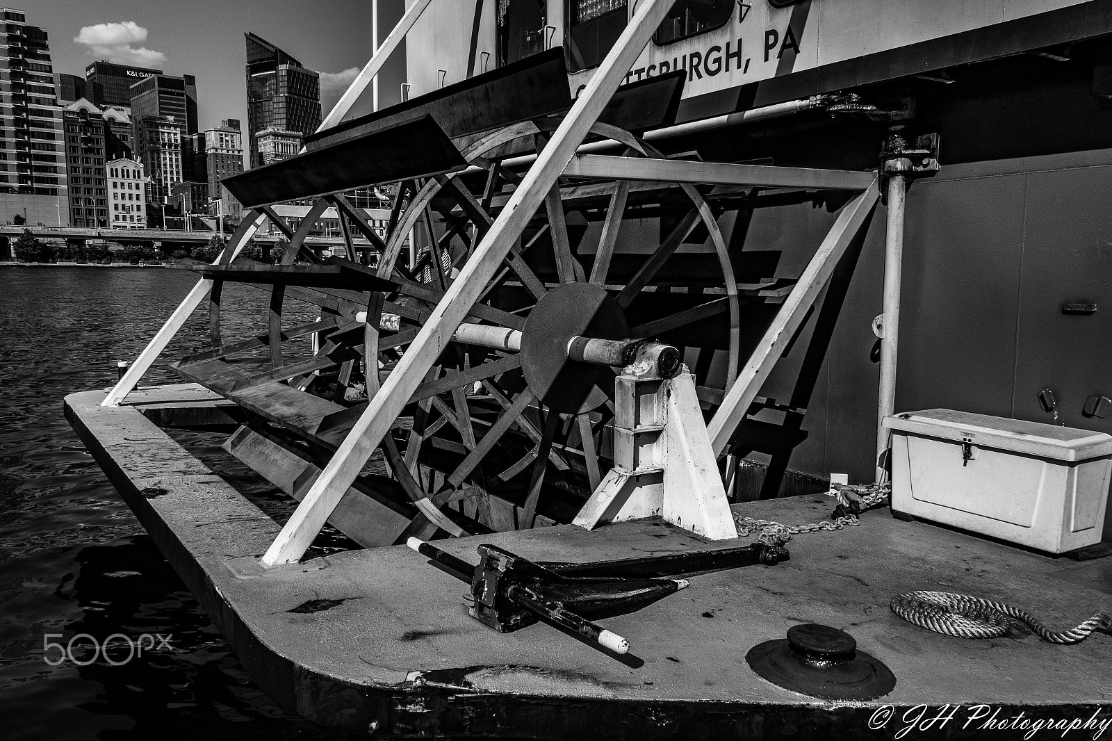 Canon EF-S 18-135mm F3.5-5.6 IS sample photo. City of pittsburgh photography
