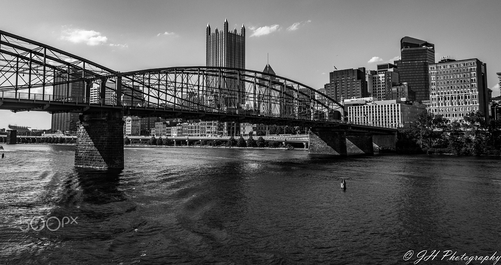 Canon EF-S 18-135mm F3.5-5.6 IS sample photo. City of pittsburgh photography