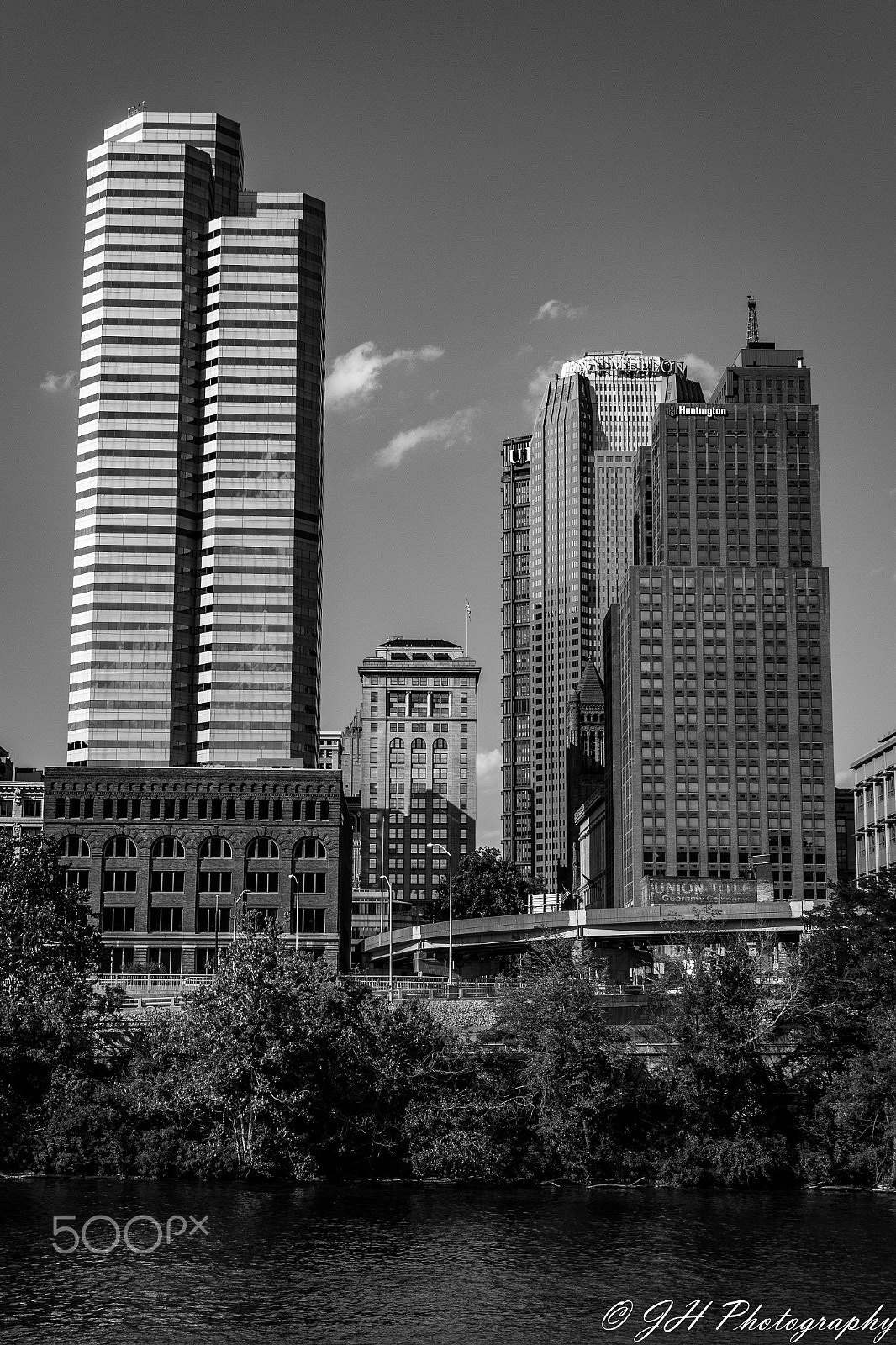 Canon EF-S 18-135mm F3.5-5.6 IS sample photo. City of pittsburgh photography