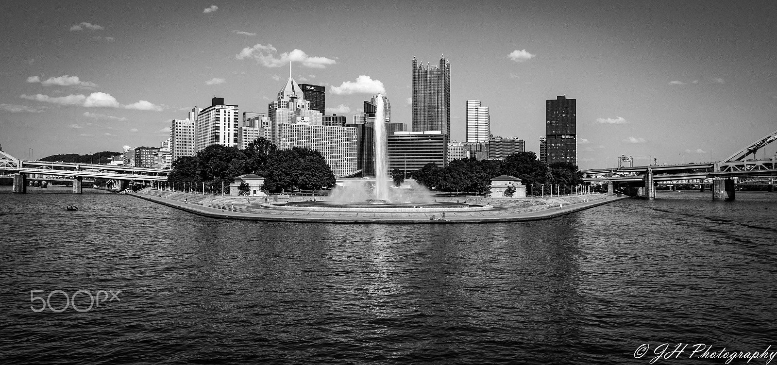 Canon EF-S 18-135mm F3.5-5.6 IS sample photo. City of pittsburgh photography