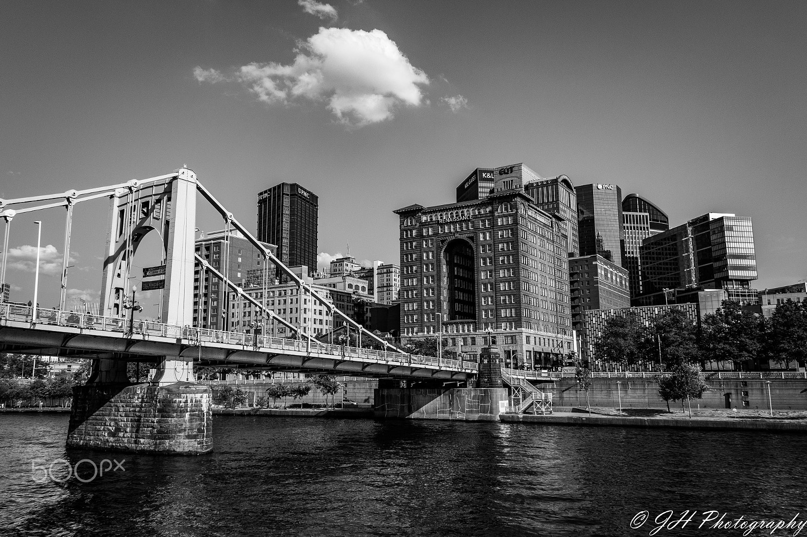 Canon EF-S 18-135mm F3.5-5.6 IS sample photo. City of pittsburgh photography