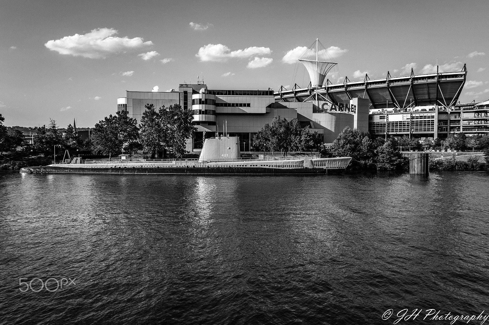 Canon EF-S 18-135mm F3.5-5.6 IS sample photo. City of pittsburgh photography
