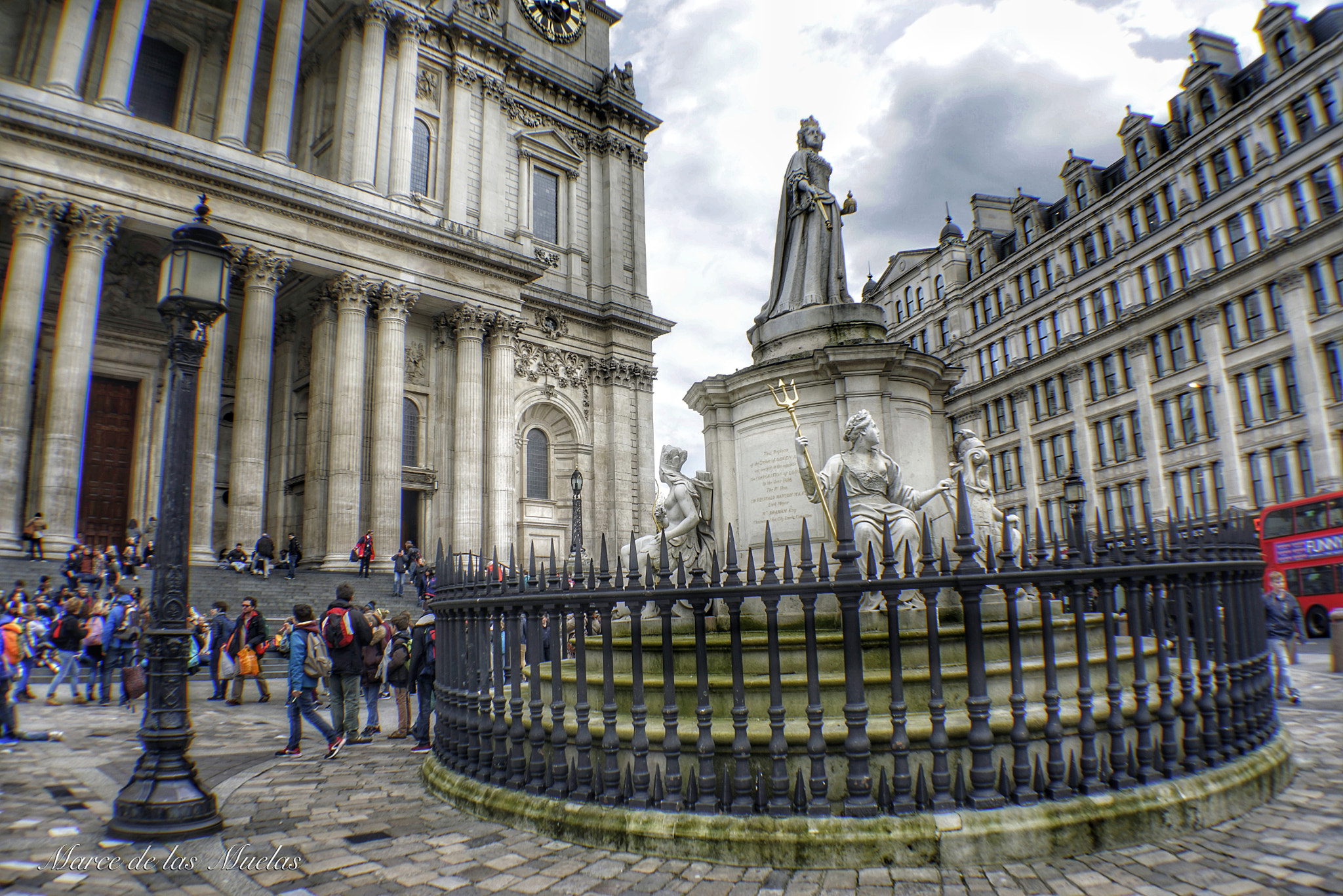 Sony a7R + Sony FE 28-70mm F3.5-5.6 OSS sample photo. Londres catedral de san pablo photography