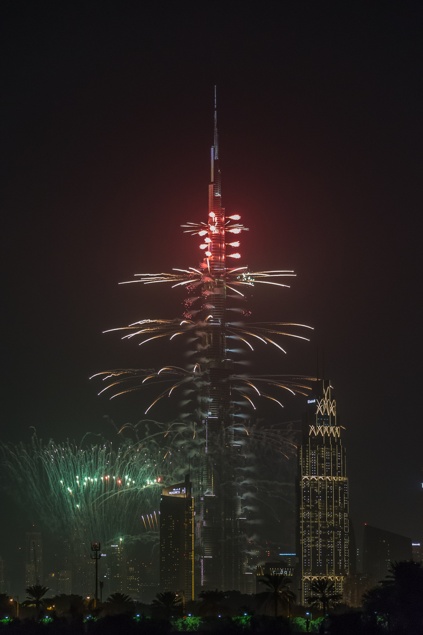 Canon EOS-1D X sample photo. Dubai fireworks photography