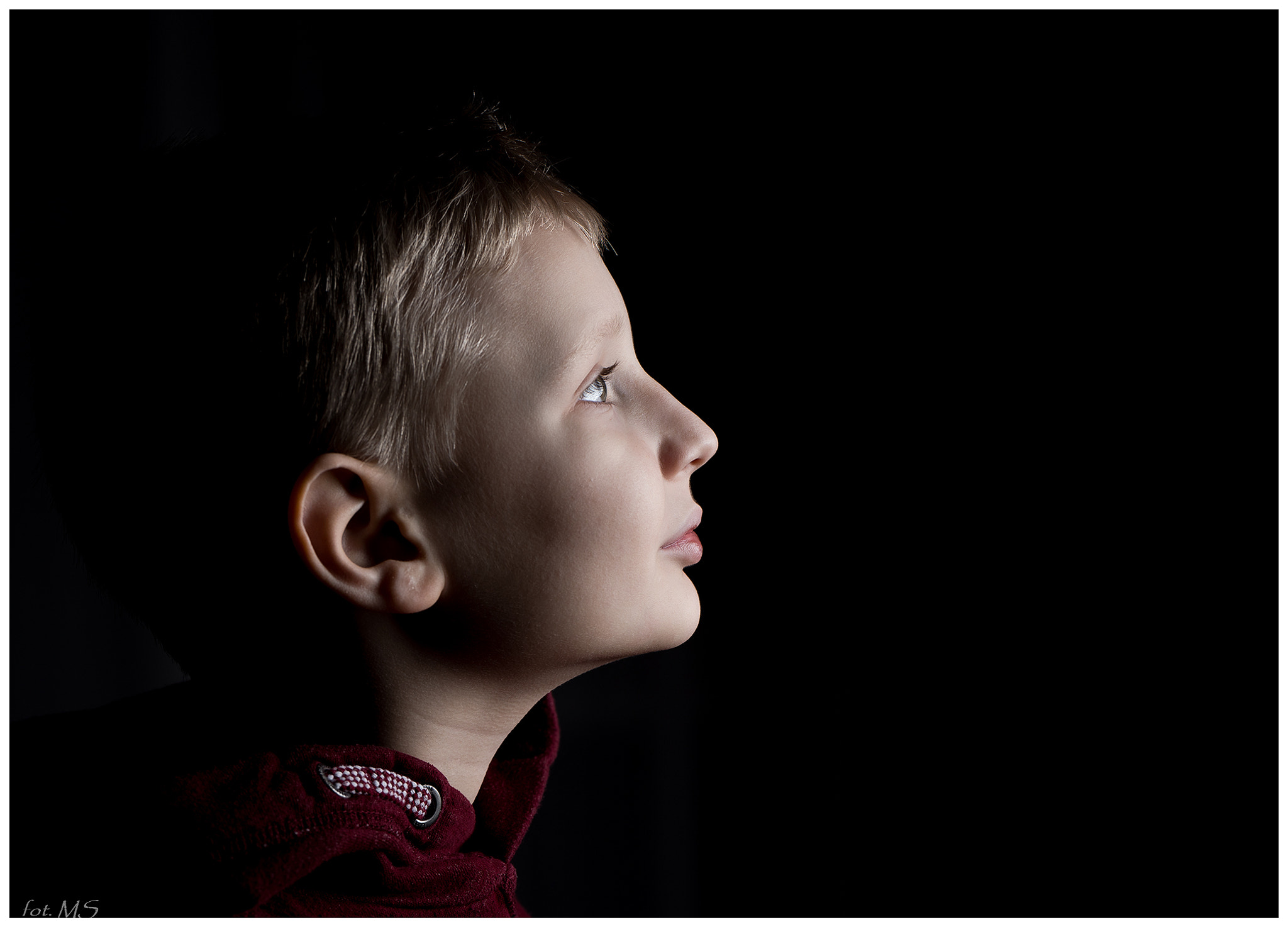 Nikon D750 + Sigma 105mm F2.8 EX DG Macro sample photo. Edit photography
