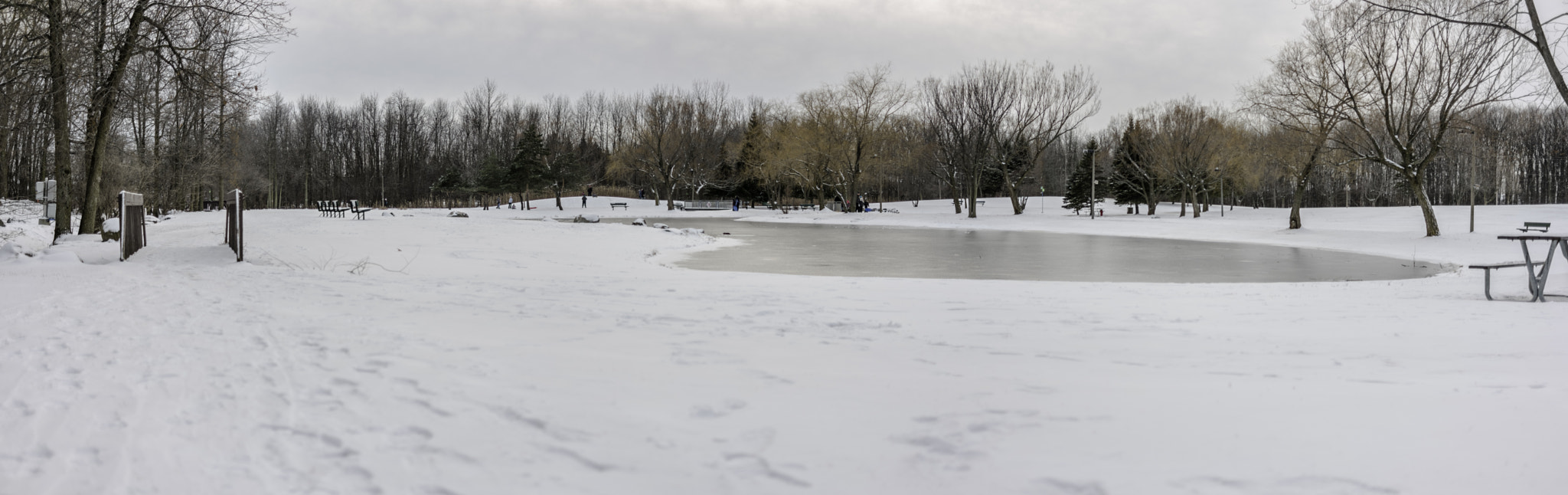 Samsung NX 30mm F2 Pancake sample photo. Panorama du parc des 3 lacs (glacés) de longueuil photography