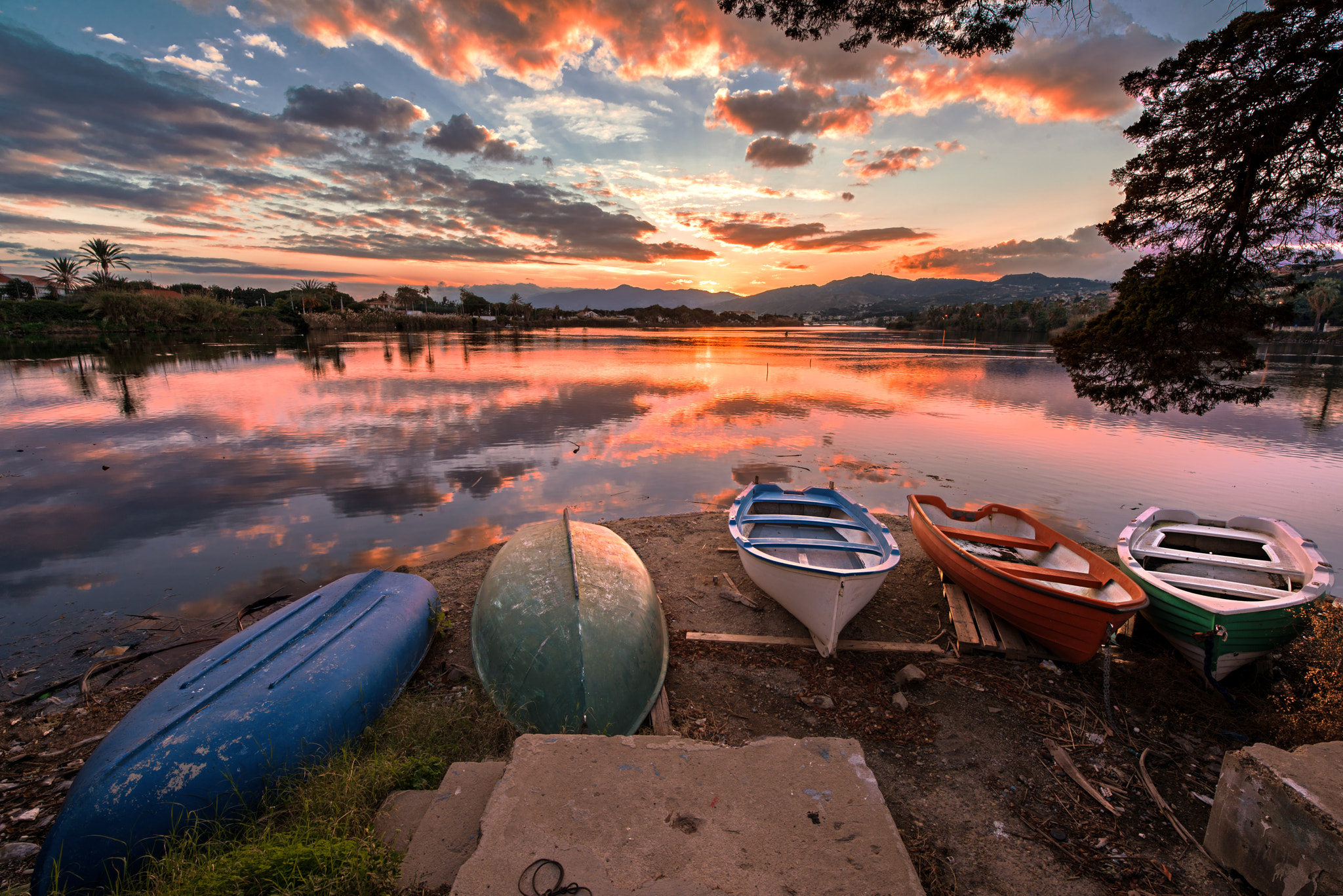 Nikon D810 sample photo. Lago di ganzirri messina photography