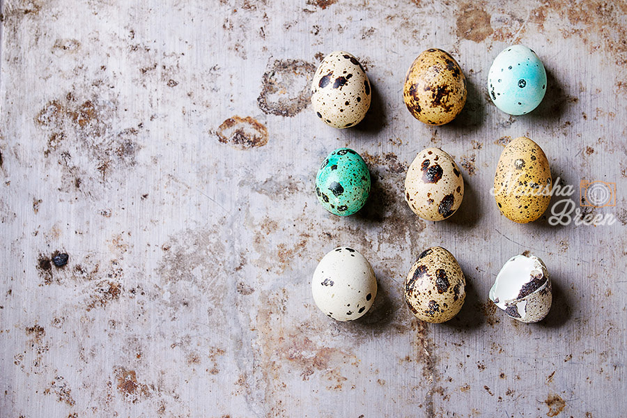Canon EOS 700D (EOS Rebel T5i / EOS Kiss X7i) + Canon EF 70-200mm F4L IS USM sample photo. Colorful easter quail eggs photography