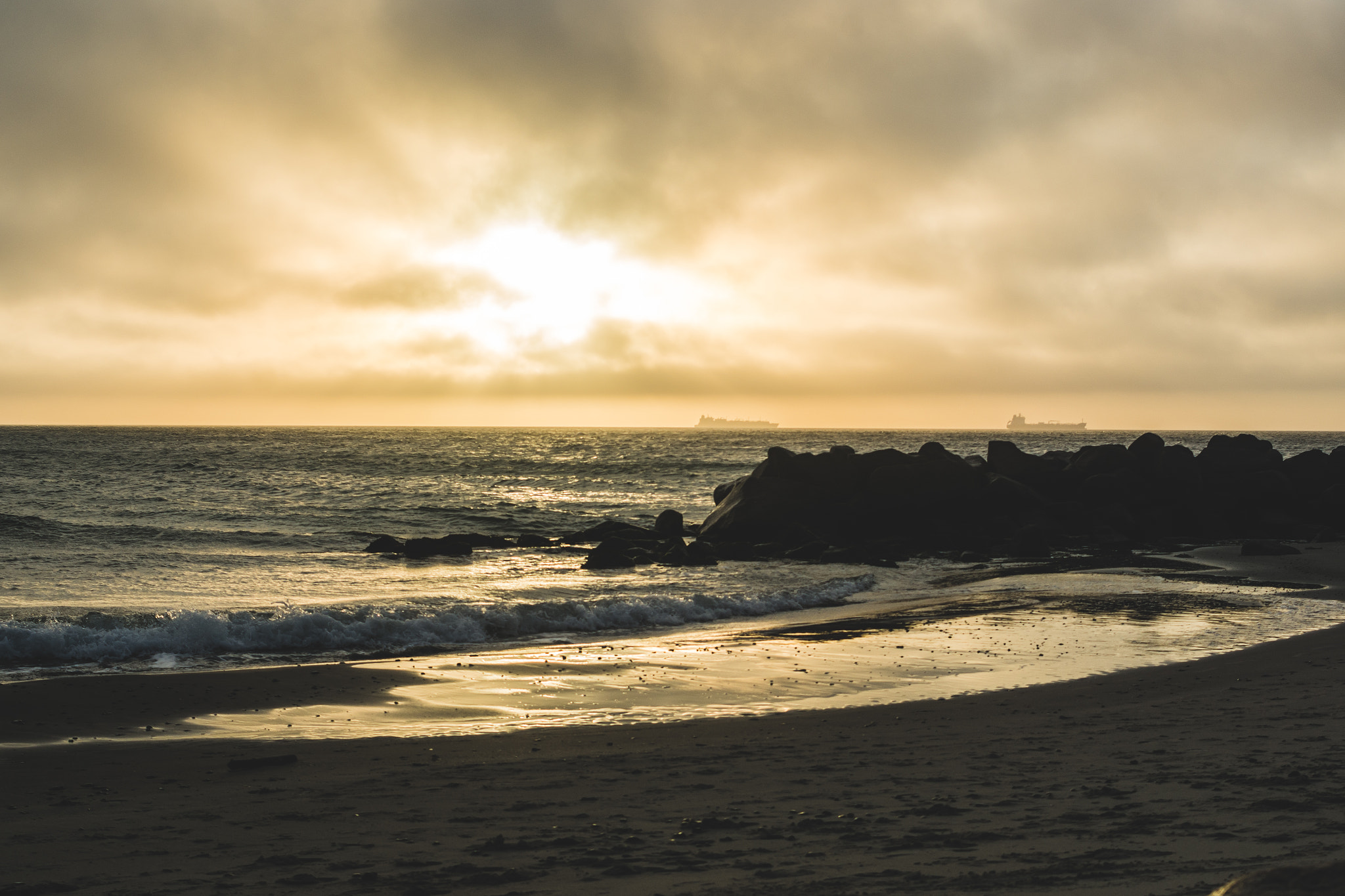 AF Zoom-Nikkor 35-70mm f/3.3-4.5 N sample photo. Skagen beach photography