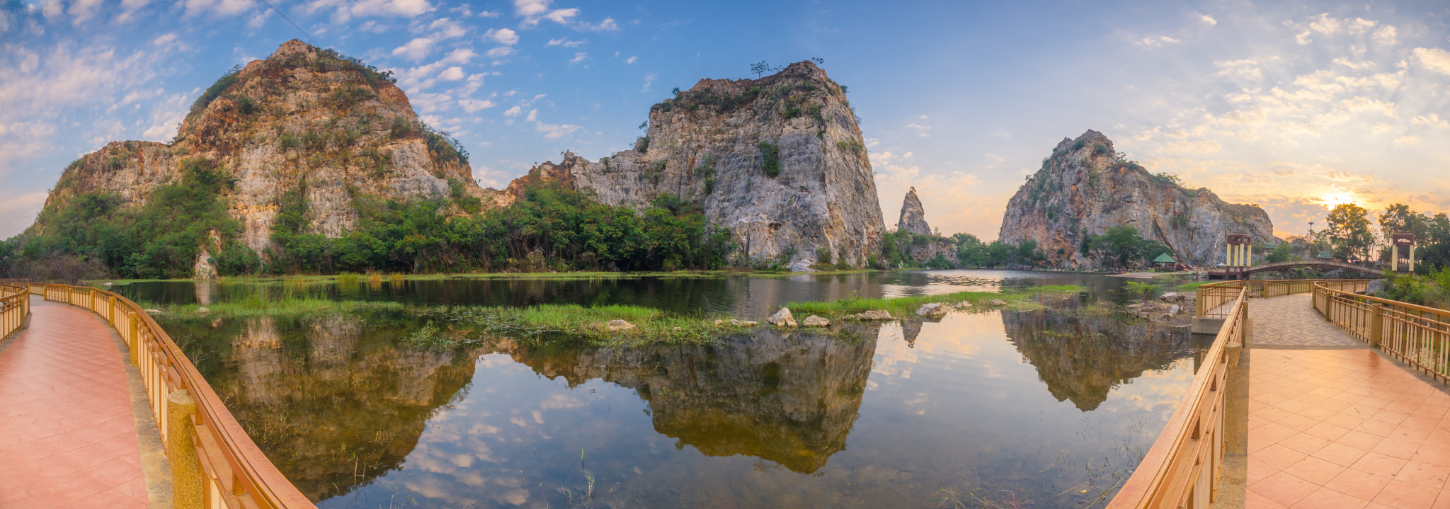 Sony a7 + Sony Vario-Sonnar T* 16-35mm F2.8 ZA SSM sample photo. Panorama beautiful lake in rocky mountain at national park stone photography