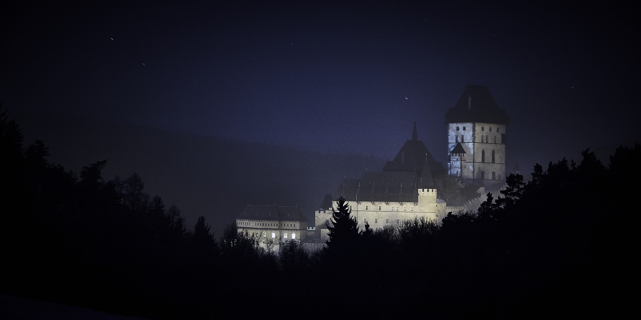 Canon EF 24-105mm F4L IS USM sample photo. Karlštejn photography