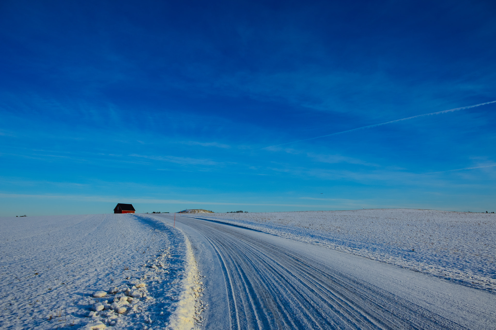 Nikon D3200 sample photo. Winter road photography