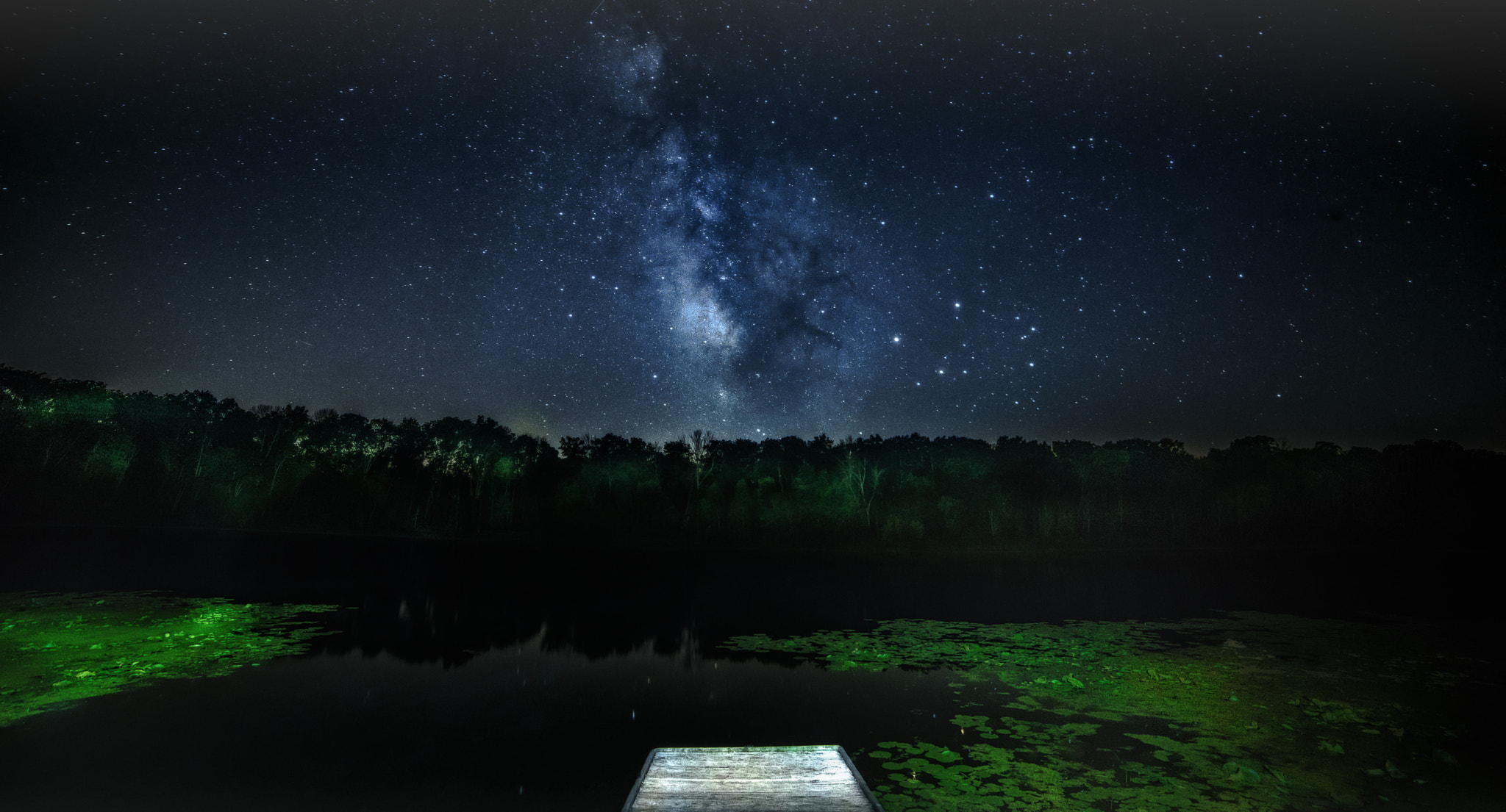 Samyang 14mm F2.8 ED AS IF UMC sample photo. Evening on the dock photography
