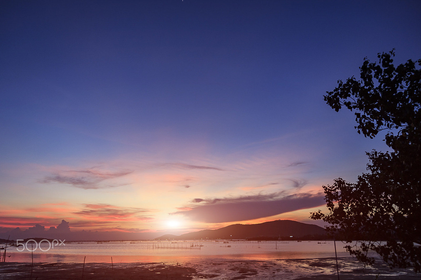 Canon EF-S 17-85mm F4-5.6 IS USM sample photo. Landscape evening songkhla photography