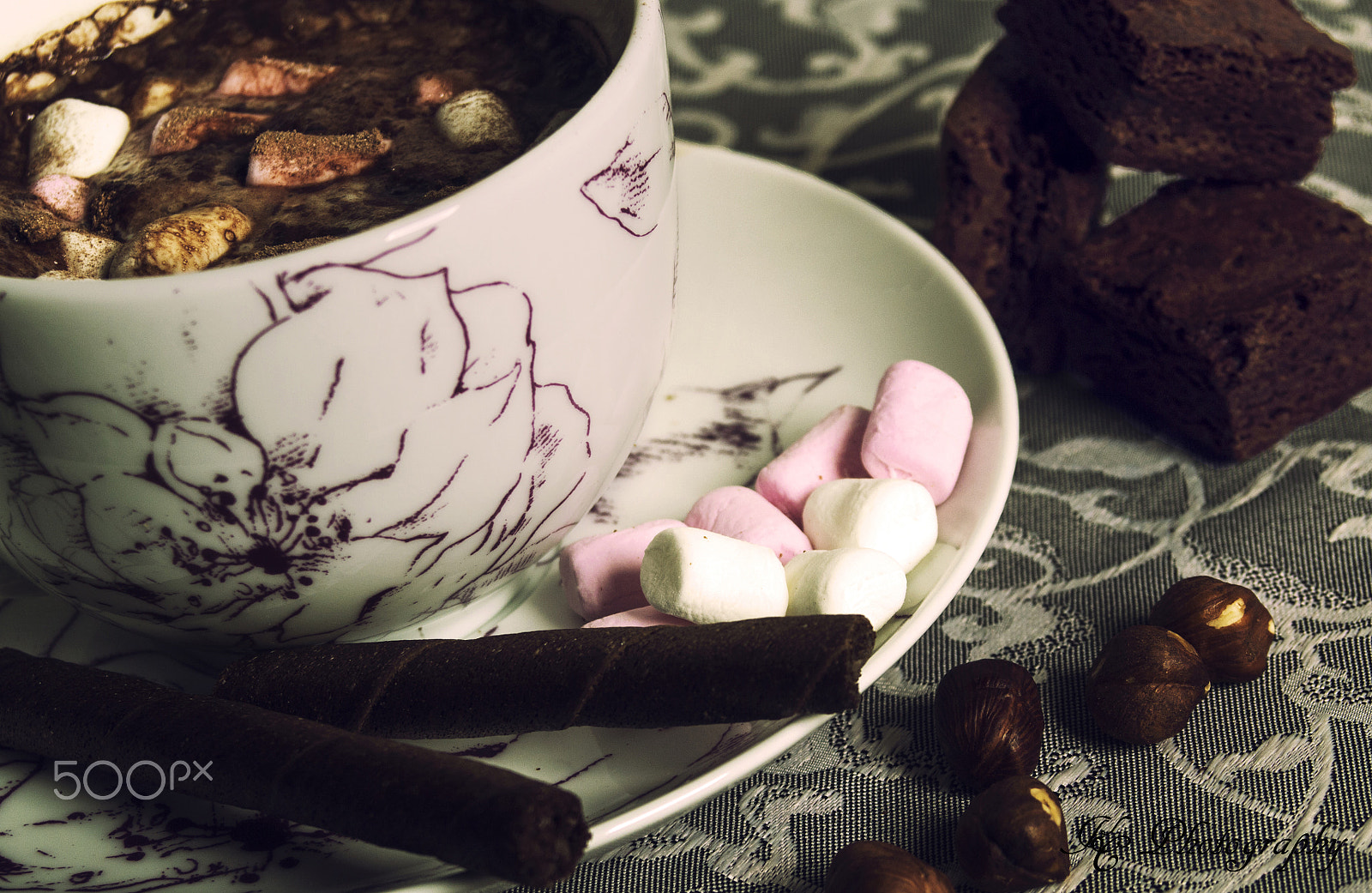 AF Zoom-Nikkor 28-80mm f/3.3-5.6G sample photo. Hot drink photography