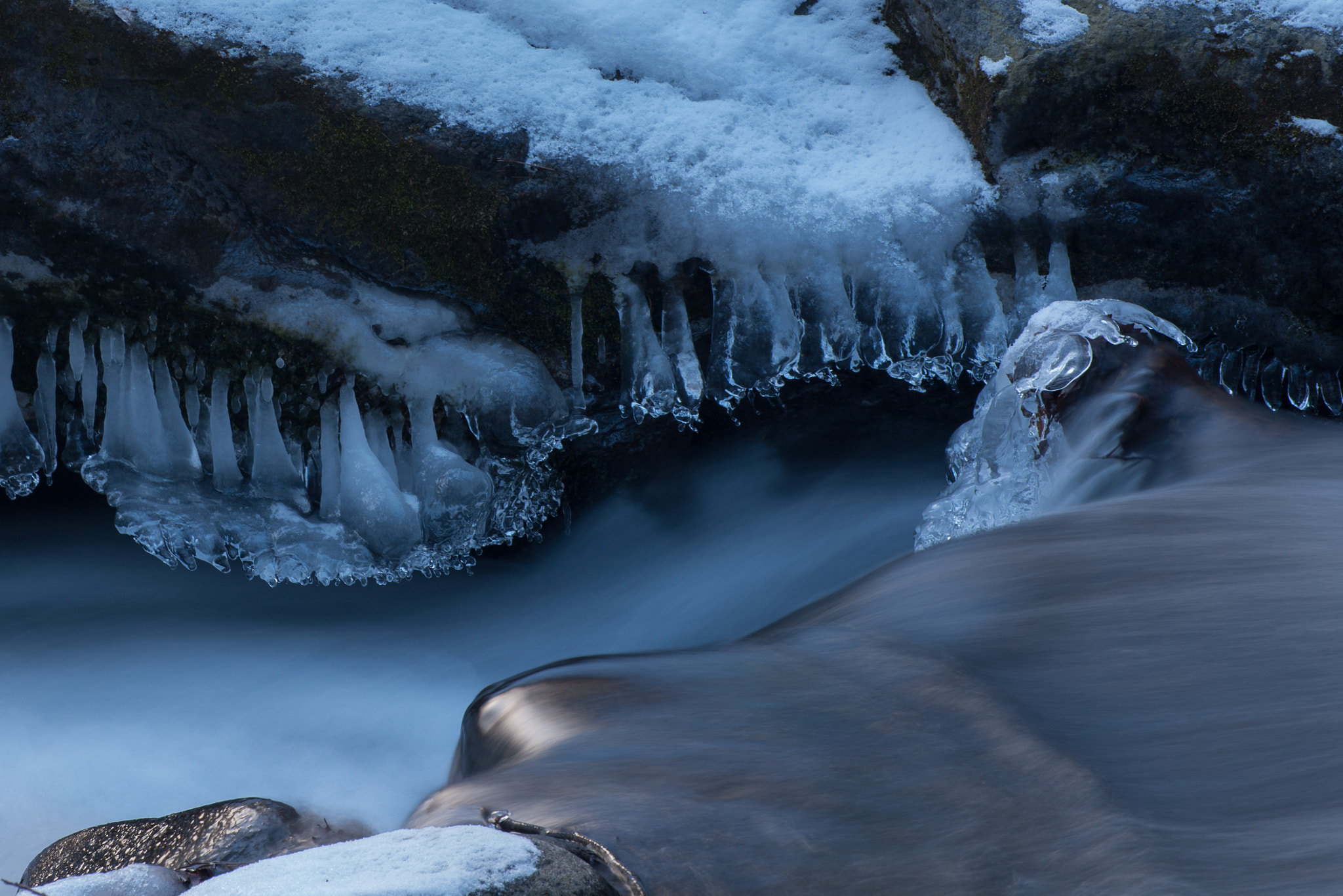 Nikon D800 sample photo. Cold flow photography