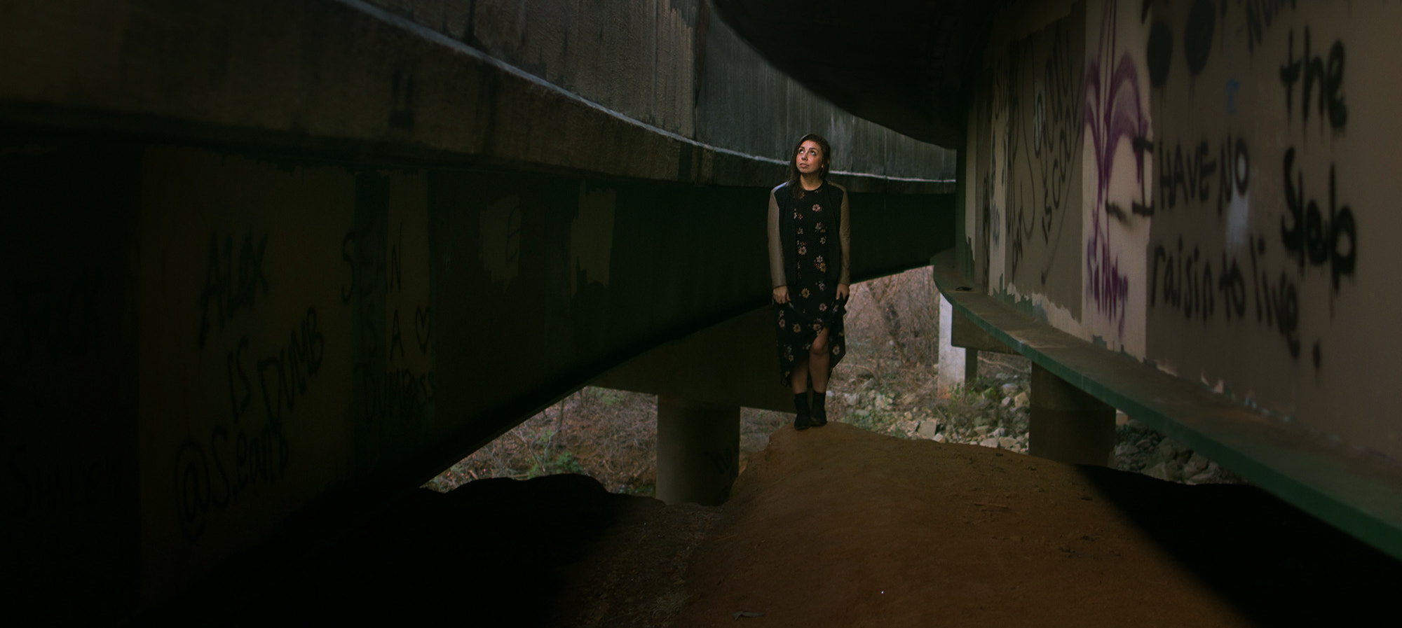 Canon EOS 60D + Canon EF 24mm F1.4L II USM sample photo. Amongst the chaos // photography
