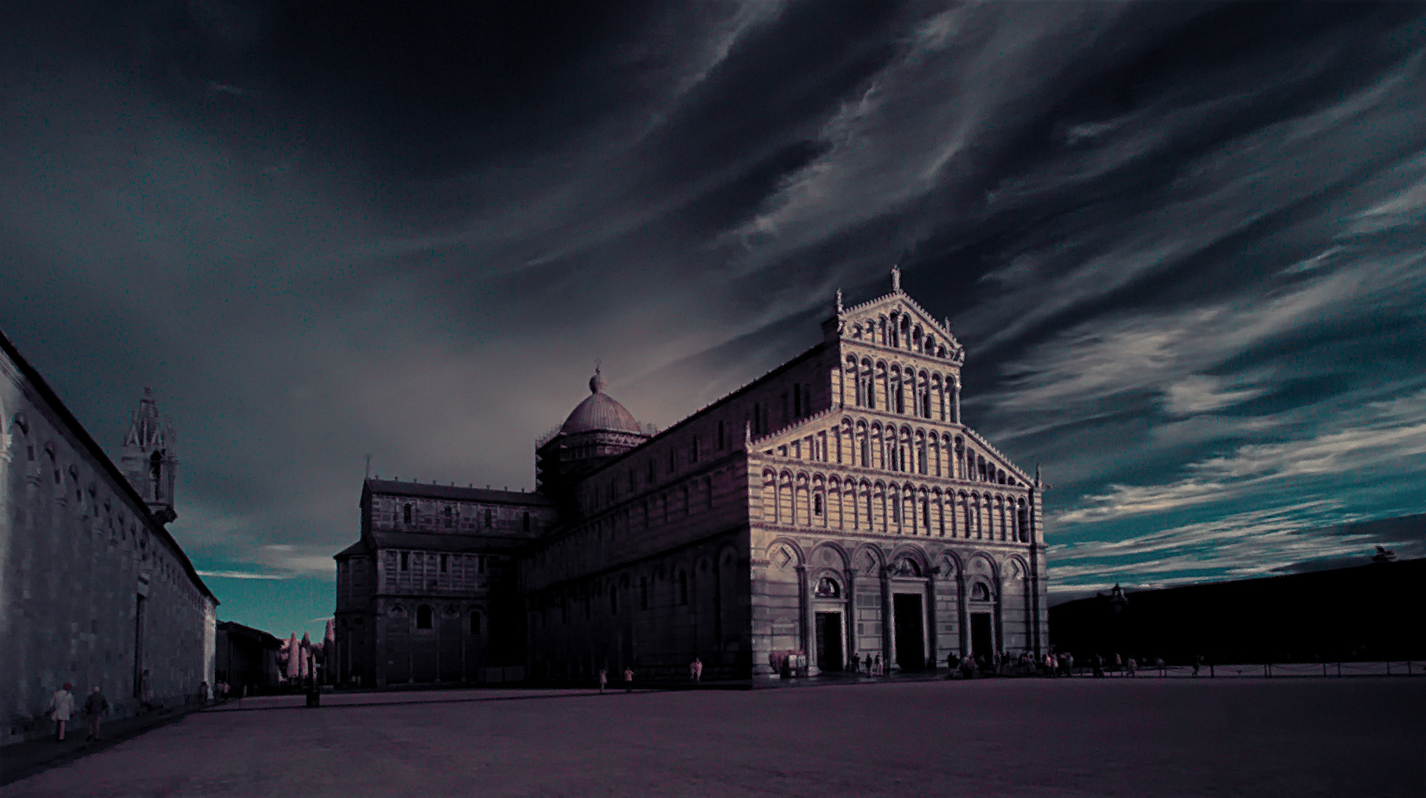 Nikon D80 sample photo. Cold sky on pisa chatedral photography