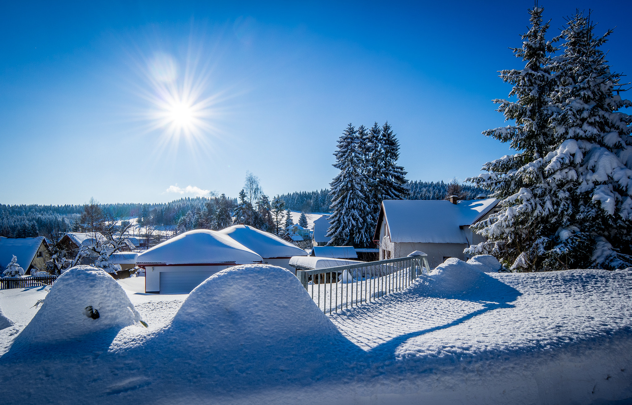 Samsung NX30 + Samsung NX 12-24mm F4-5.6 ED sample photo. Winter in jizera mountains photography