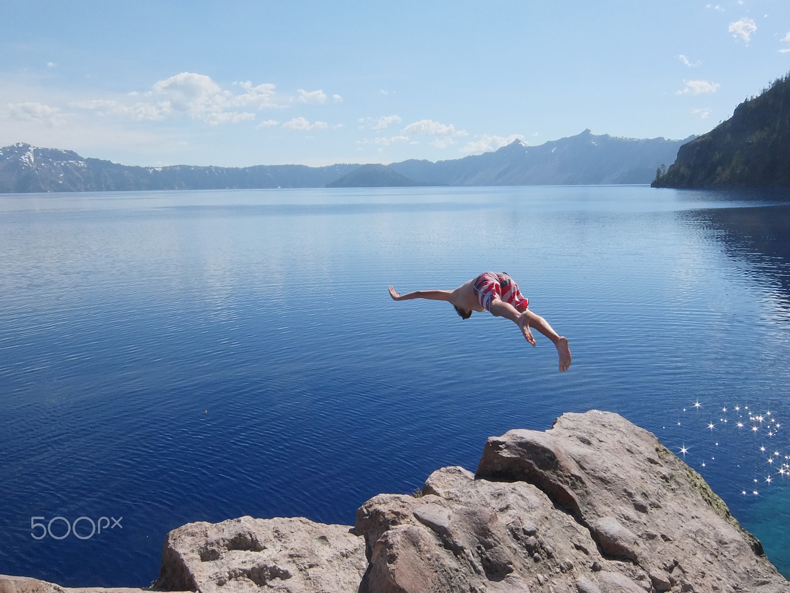 Fujifilm XF1 sample photo. Divers at crater lake ii photography