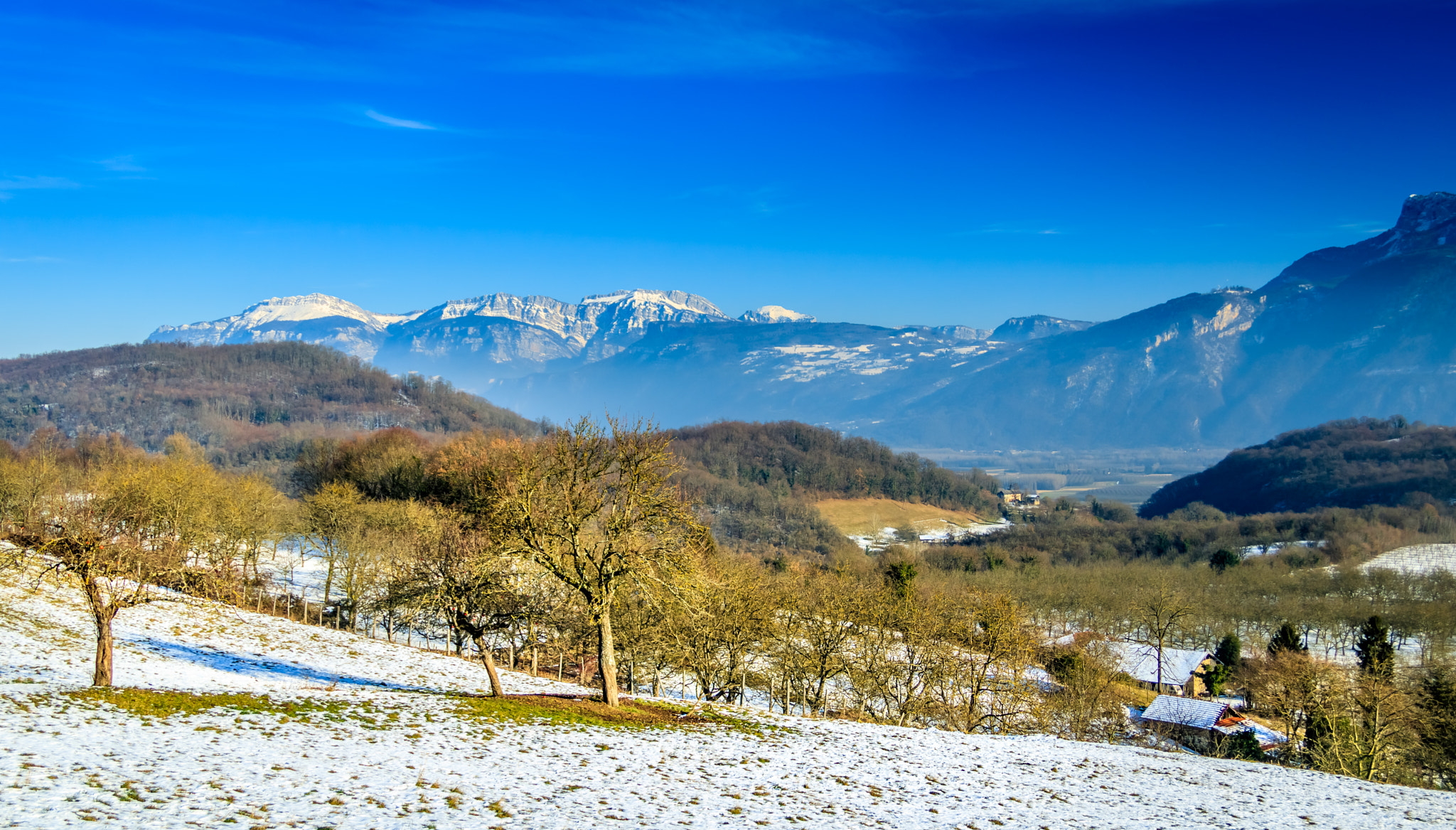 Canon EOS 760D (EOS Rebel T6s / EOS 8000D) sample photo. Cras - isère valley - france photography