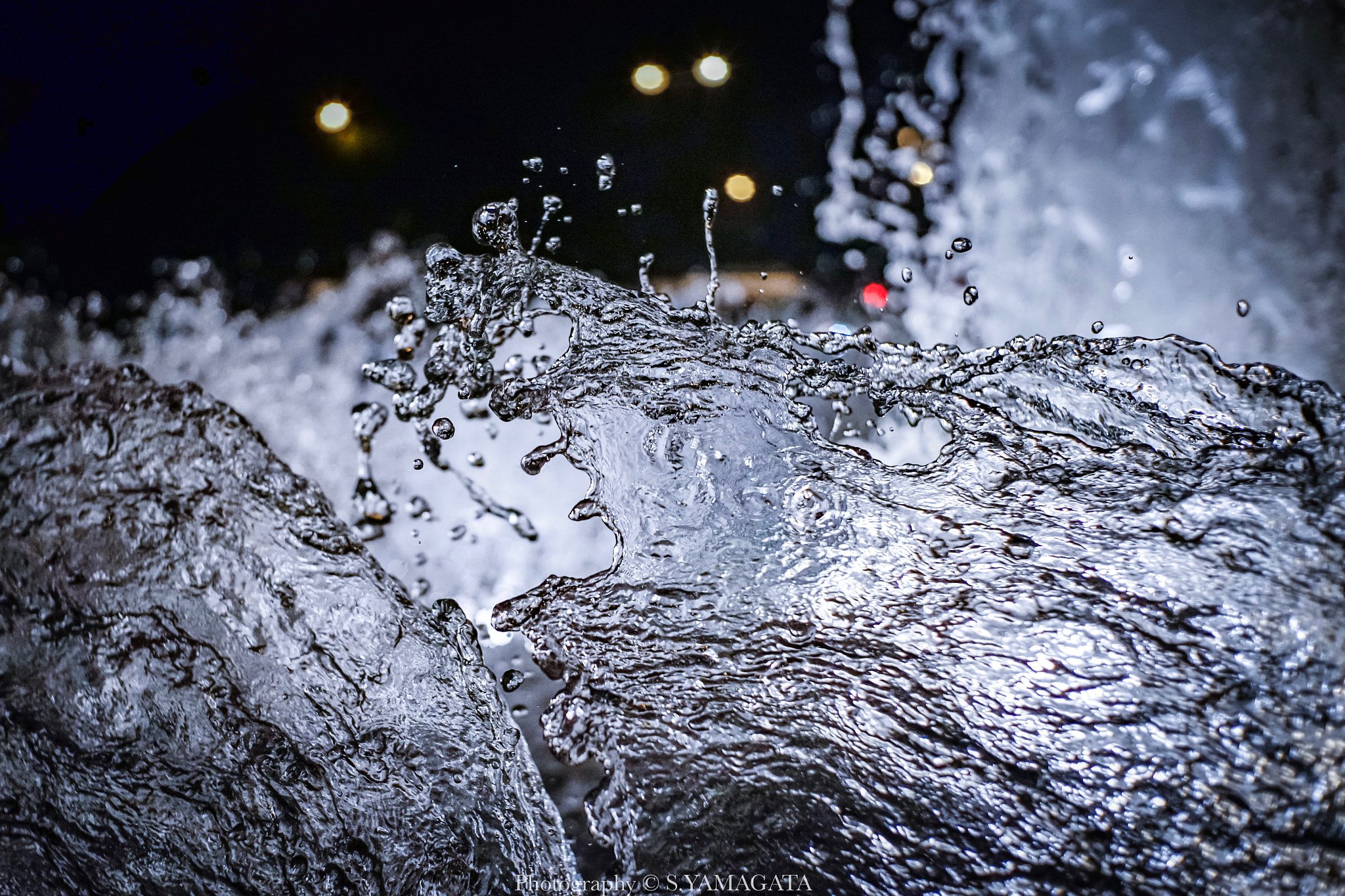 DT 40mm F2.8 SAM sample photo. Night moment photography