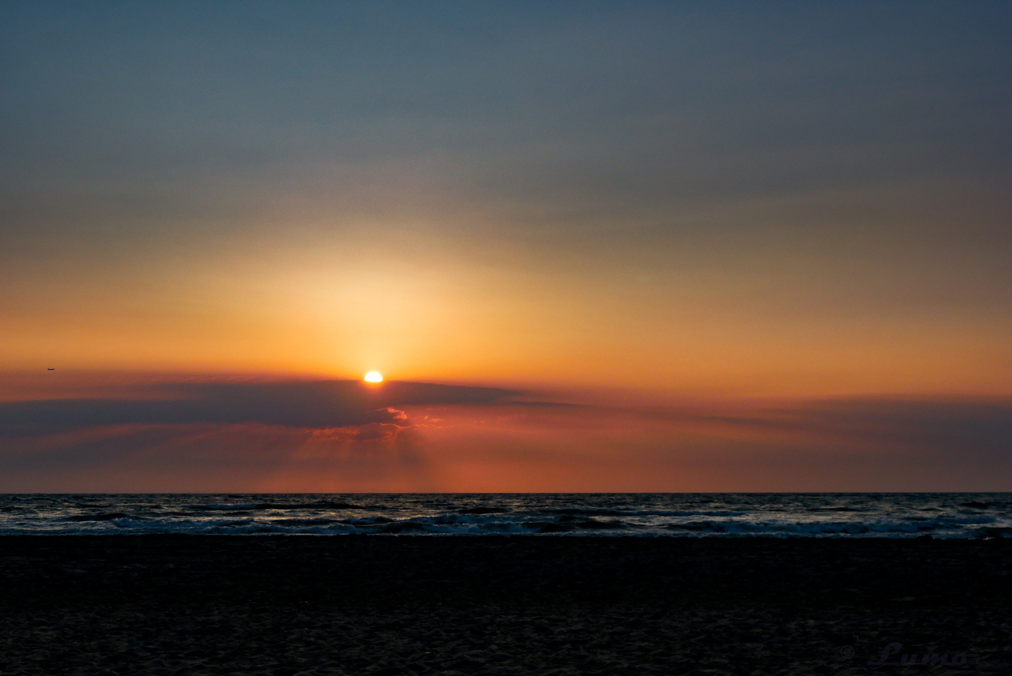 Panasonic DMC-G70 sample photo. Sunset at the beach photography