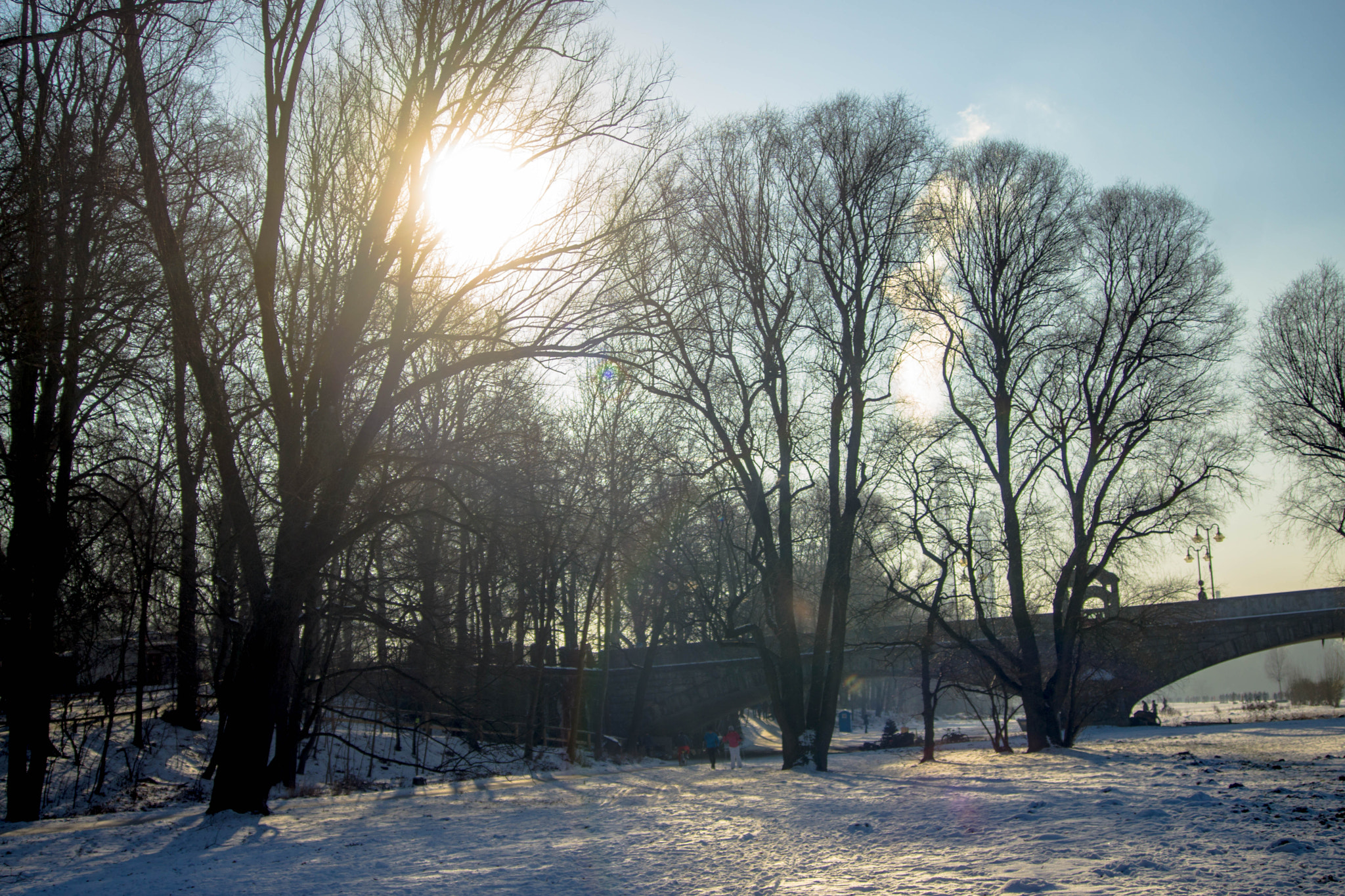 Sony a6000 + Minolta AF 35-105mm F3.5-4.5 sample photo. Wittelsbacher brücke über die isar in münchen photography