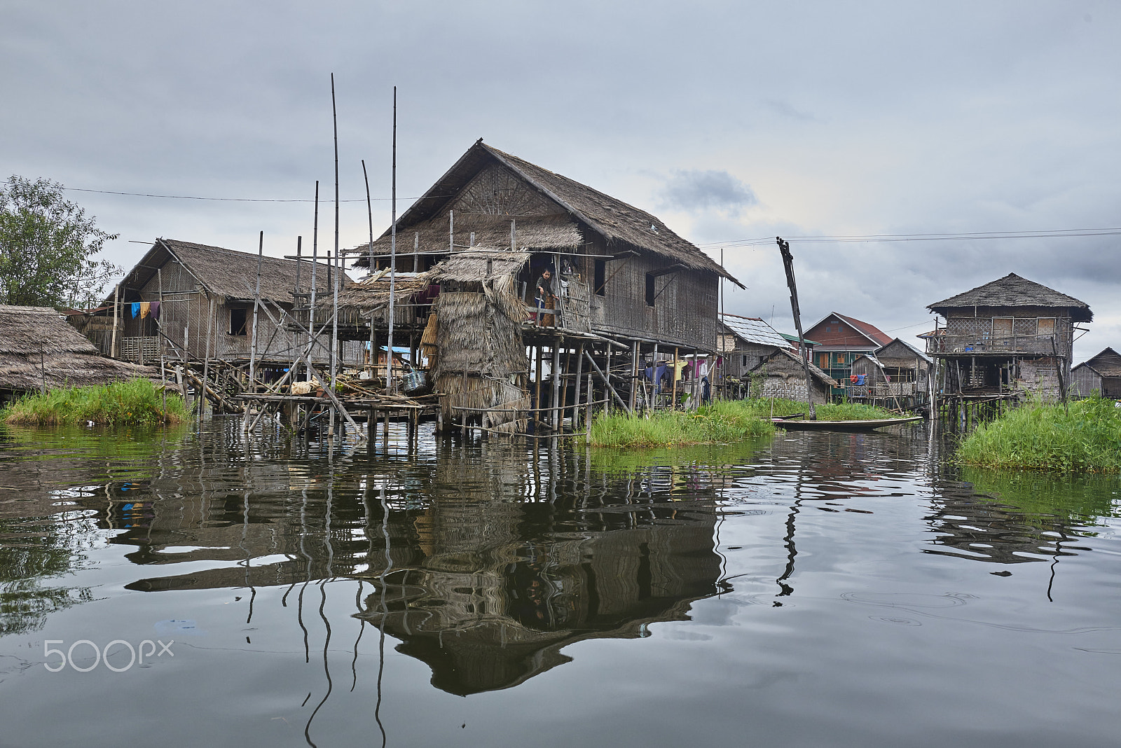 Nikon AF-S Nikkor 24-70mm F2.8G ED sample photo. House on stilts photography