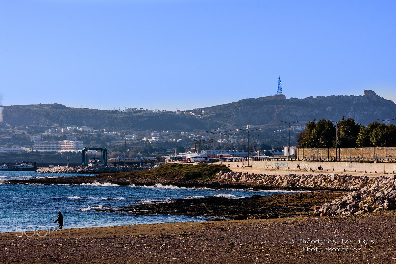 Sigma 70-300mm F4-5.6 APO DG Macro sample photo. Landscape photography