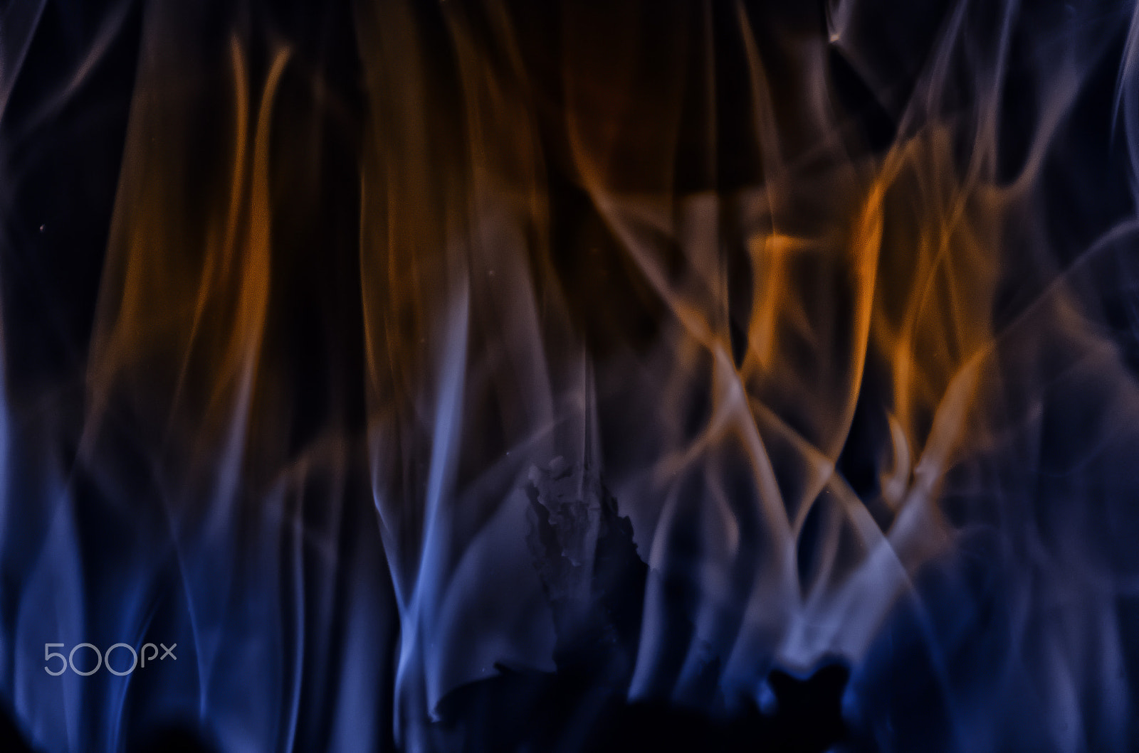 Sigma 18-250mm F3.5-6.3 DC Macro OS HSM sample photo. Dancing flames photography