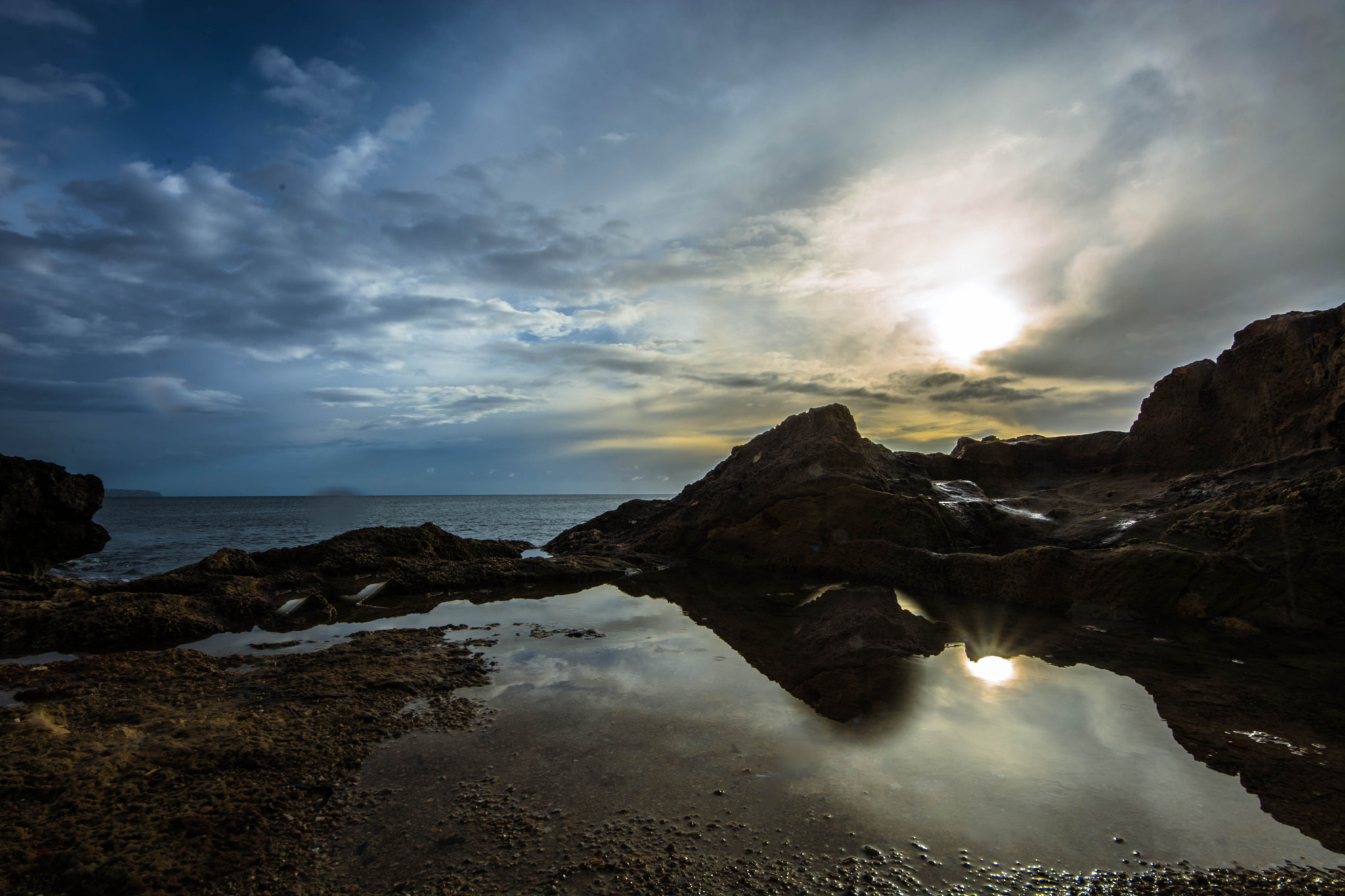 Sigma 8-16mm F4.5-5.6 DC HSM sample photo. After the rain photography