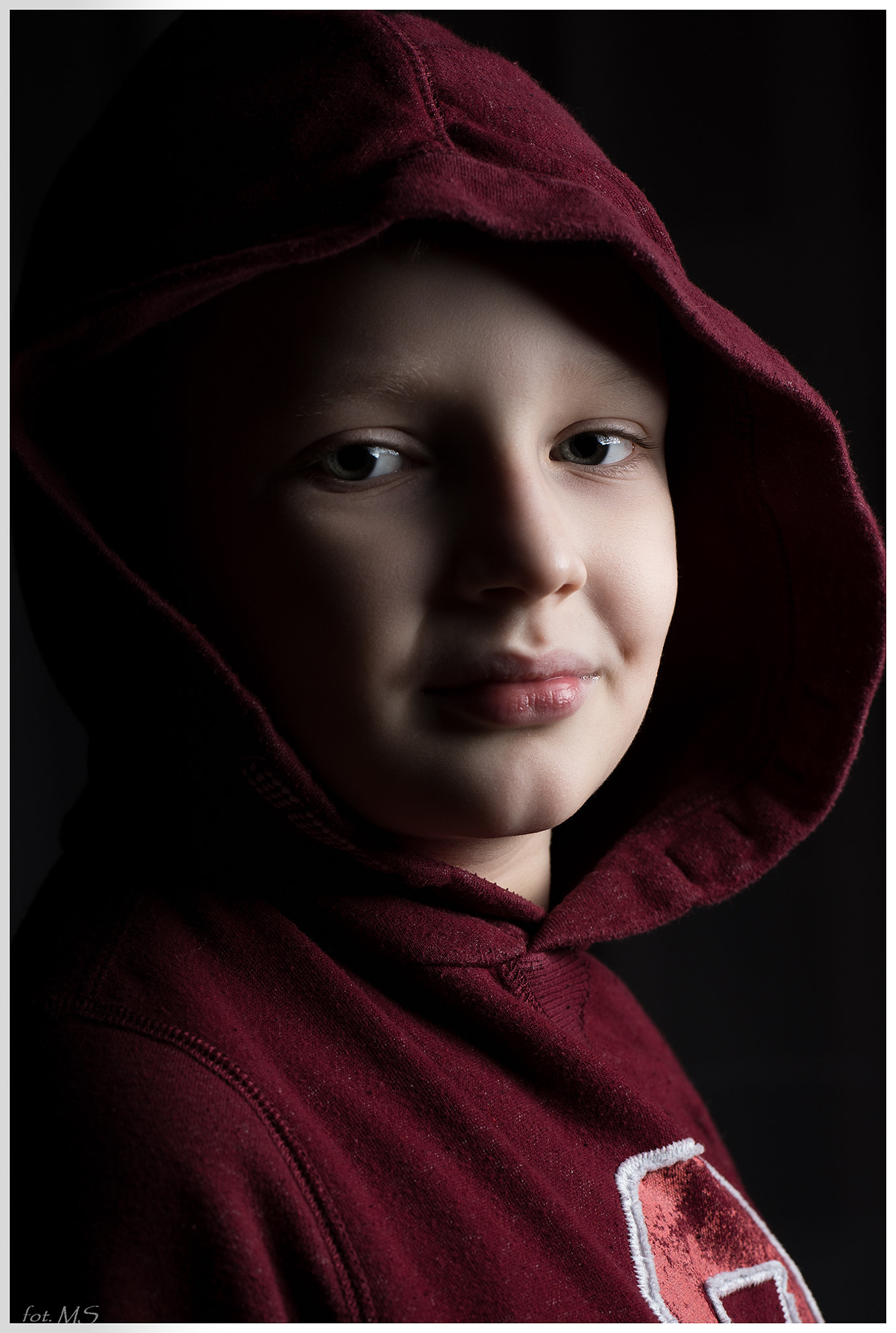 Nikon D750 + Sigma 105mm F2.8 EX DG Macro sample photo. Edit photography