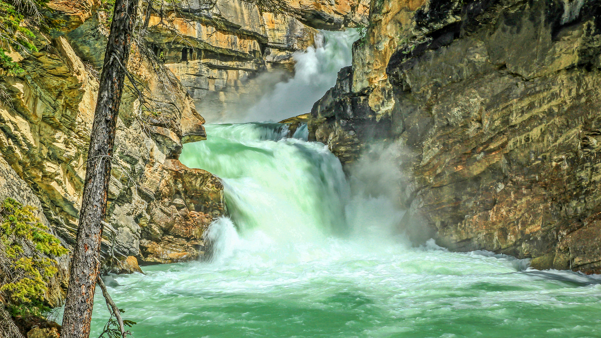 Tamron SP AF 17-50mm F2.8 XR Di II LD Aspherical (IF) sample photo. Lower sunwapta falls - jasper photography