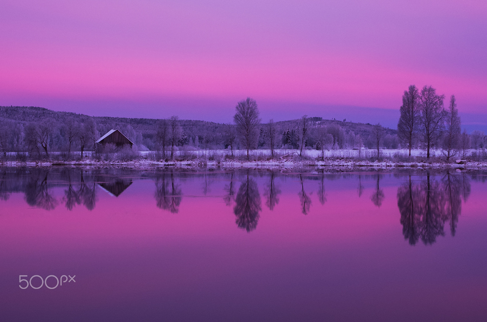 Pentax K-5 IIs sample photo. Sunrise by the river photography