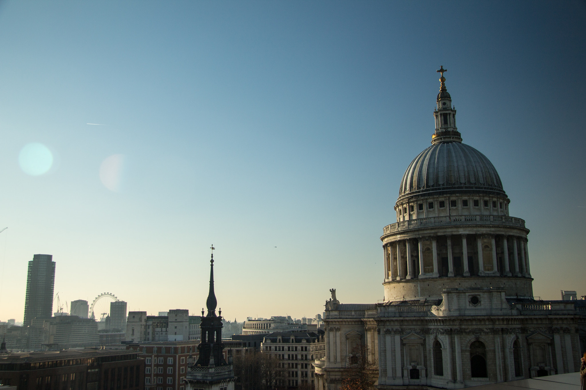Canon EF-S 17-85mm F4-5.6 IS USM sample photo. St paul's rooftops photography