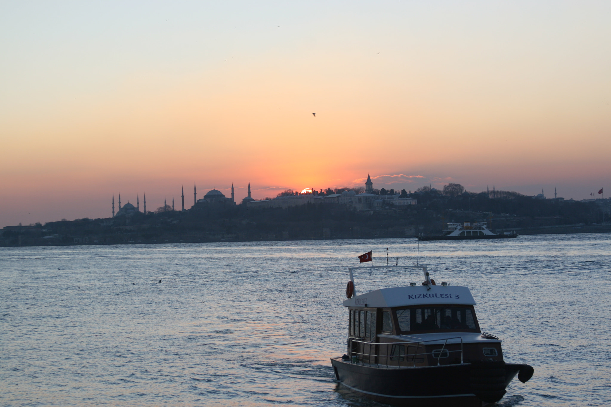 Canon EF 28-135mm F3.5-5.6 IS USM sample photo. Kız kulesi photography