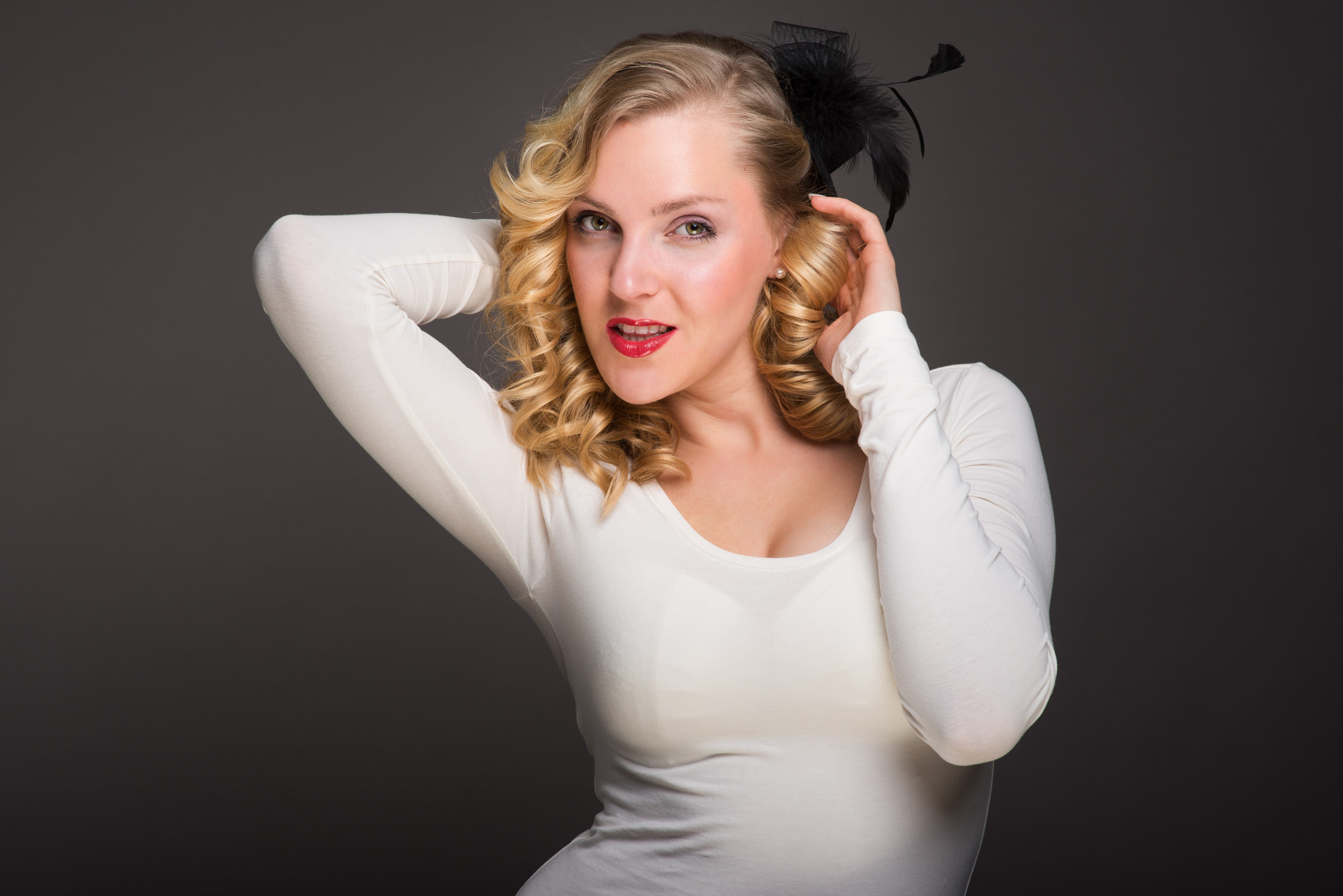 Nikon D800 + Sigma 85mm F1.4 EX DG HSM sample photo. Alena photographer 2/2 photography