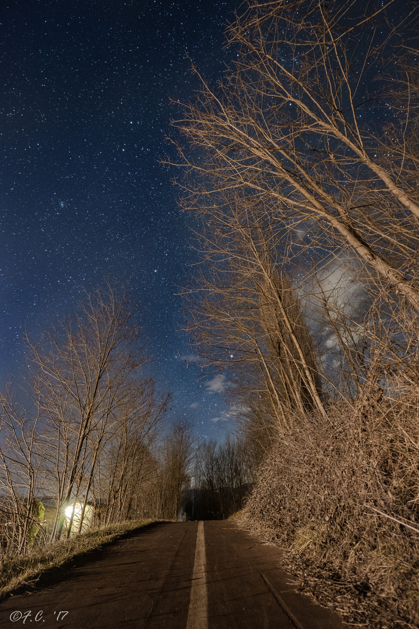 Sony a7 II + Samyang AF 14mm F2.8 FE sample photo. Cycling stars road photography