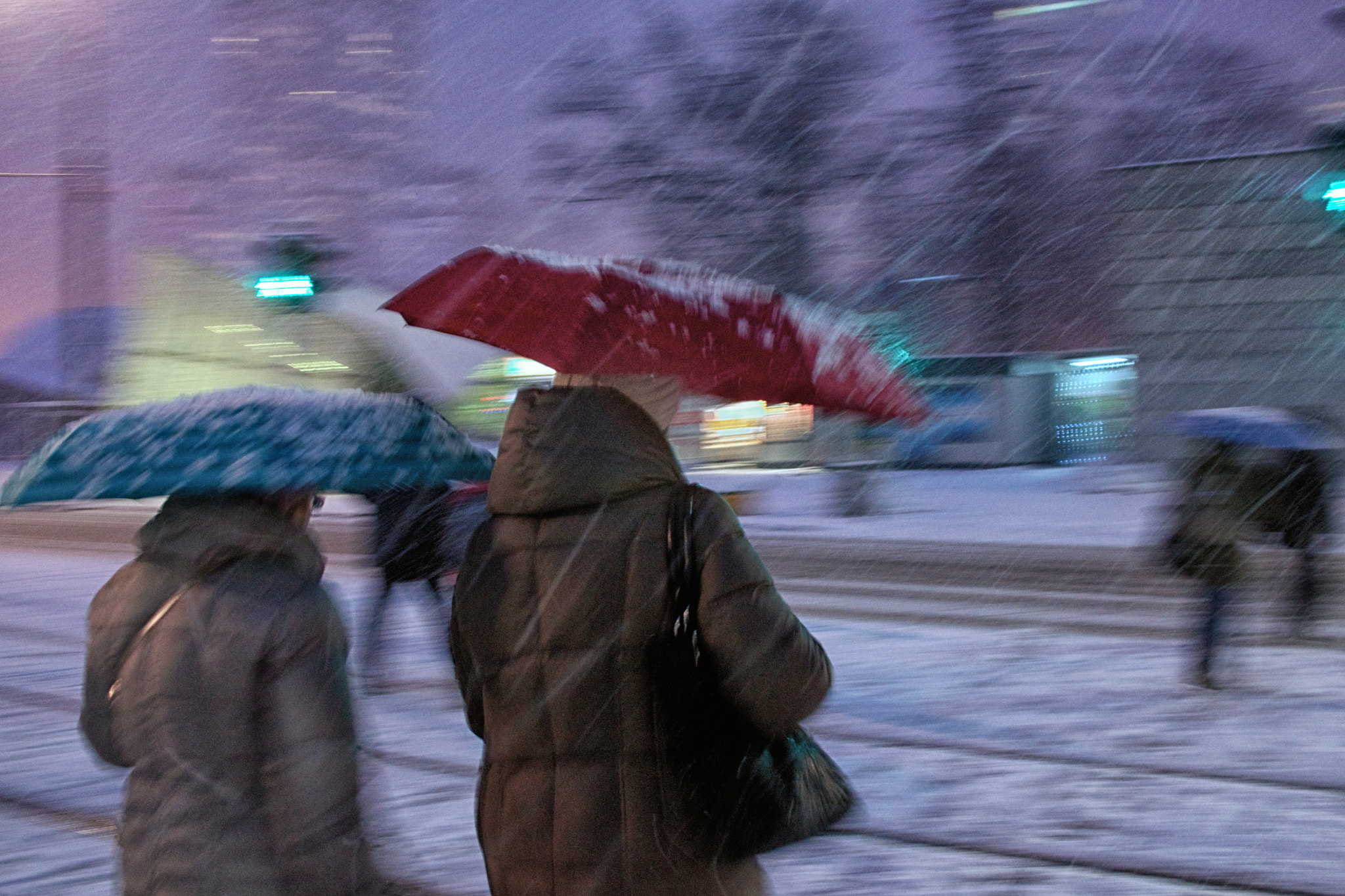 Sony SLT-A65 (SLT-A65V) sample photo. Snow umbrella. photography