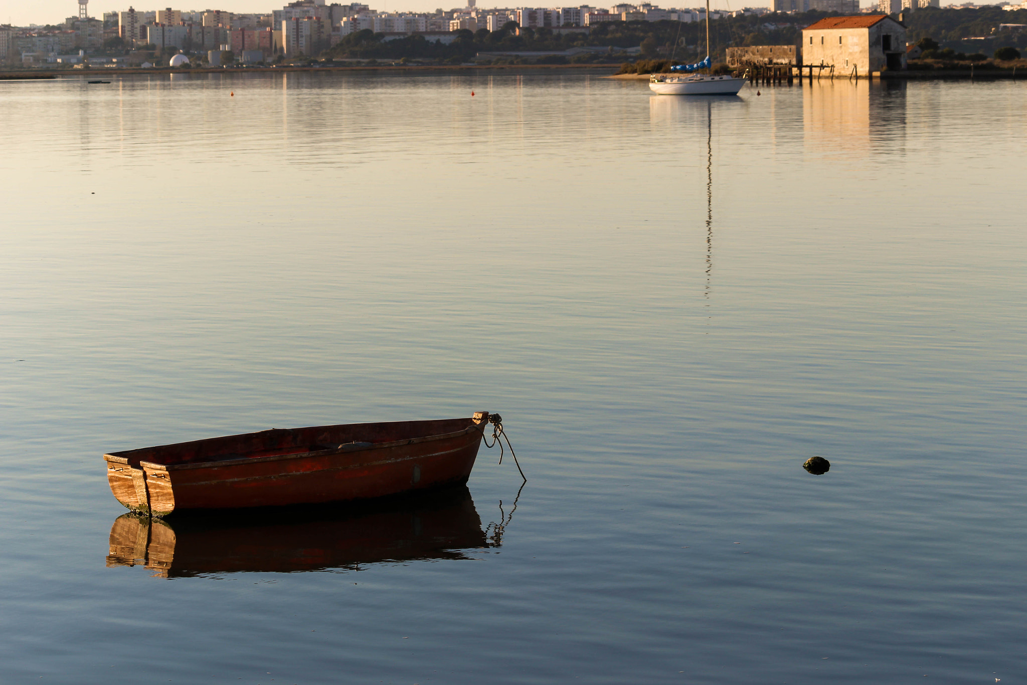 Canon EF-S 55-250mm F4-5.6 IS II sample photo. Boat photography