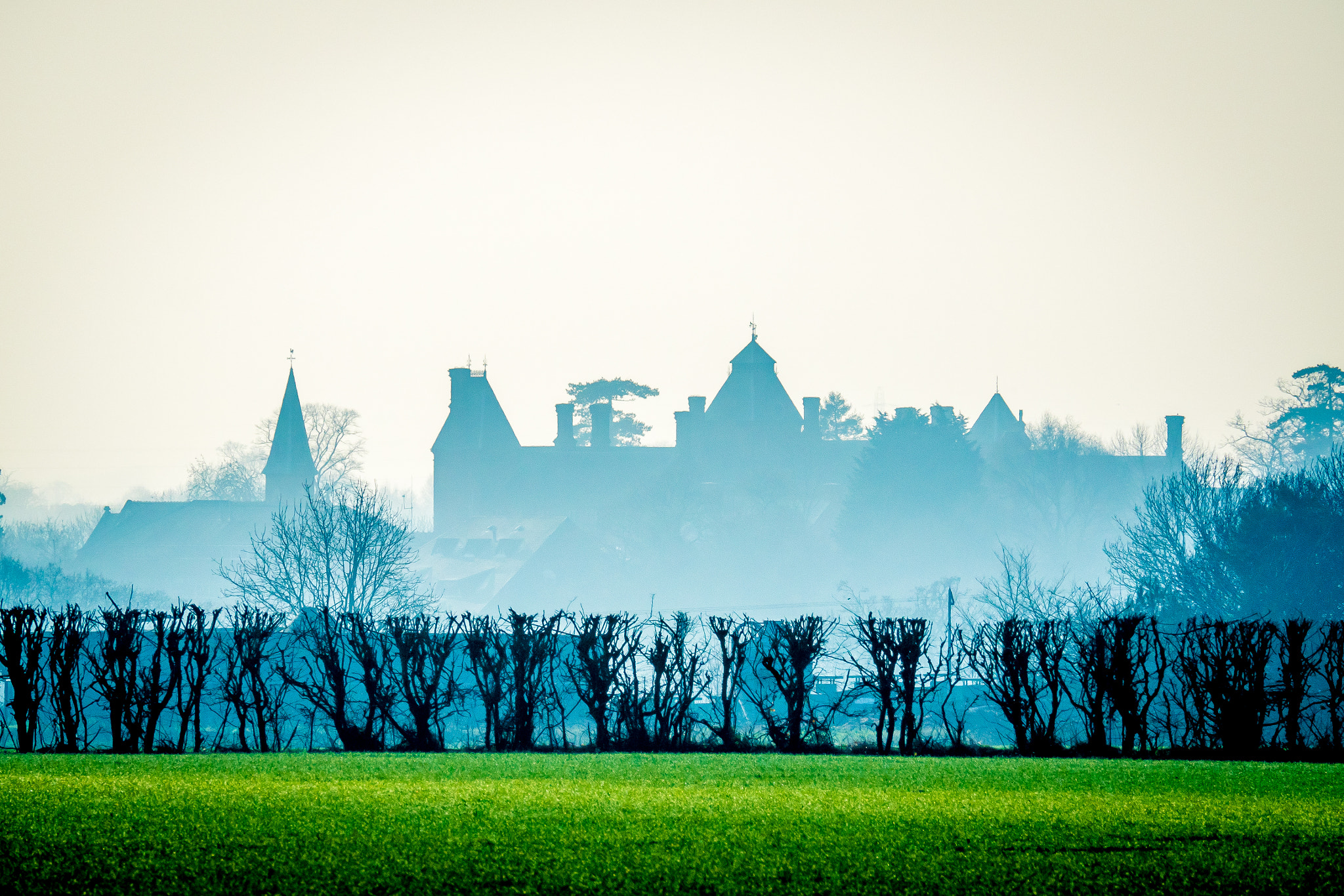 Olympus OM-D E-M5 II sample photo. Is it hogwarts? photography