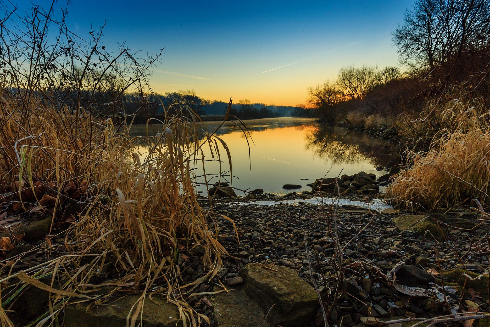 Canon EF 16-35mm F4L IS USM sample photo. Sonnenaufgang ruhrauen photography